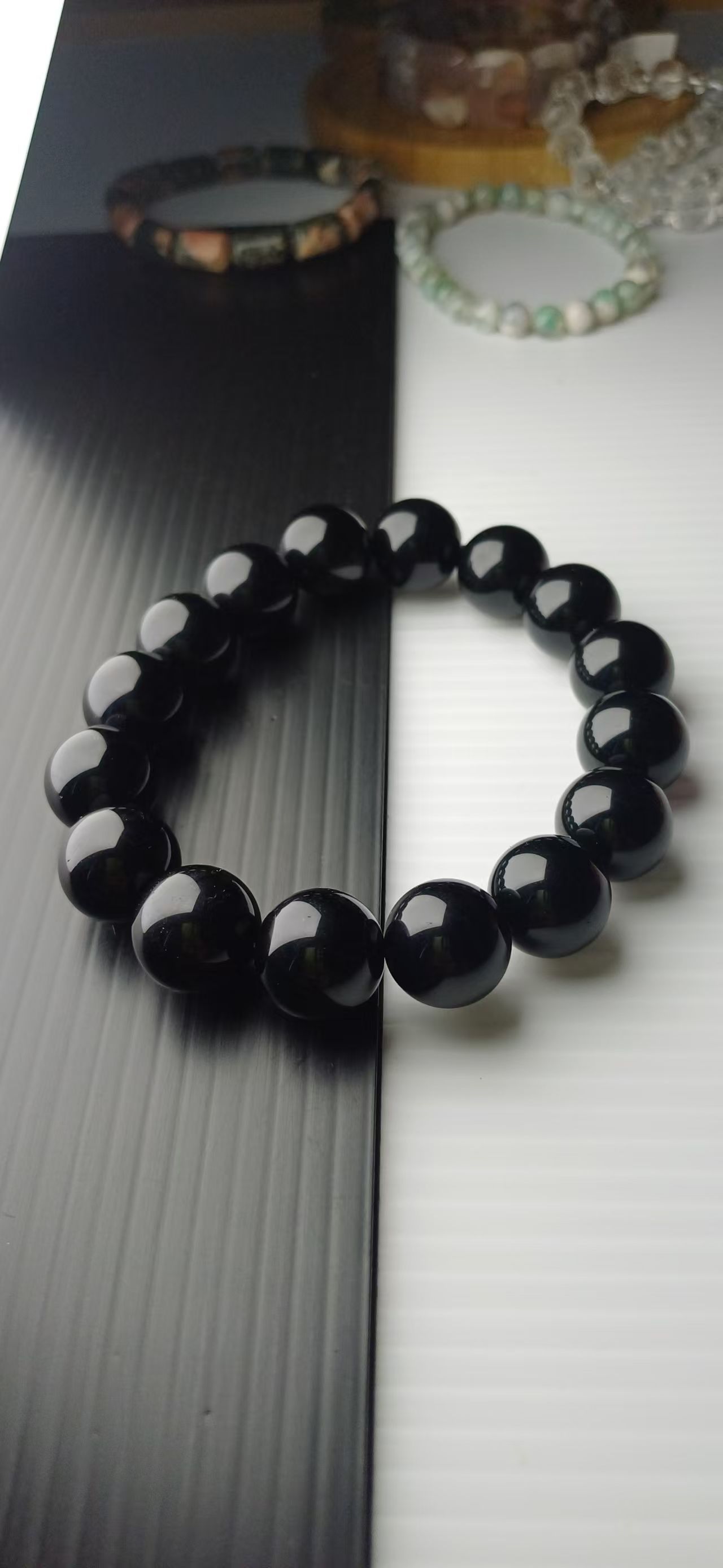 BLACK OBSIDIAN _1