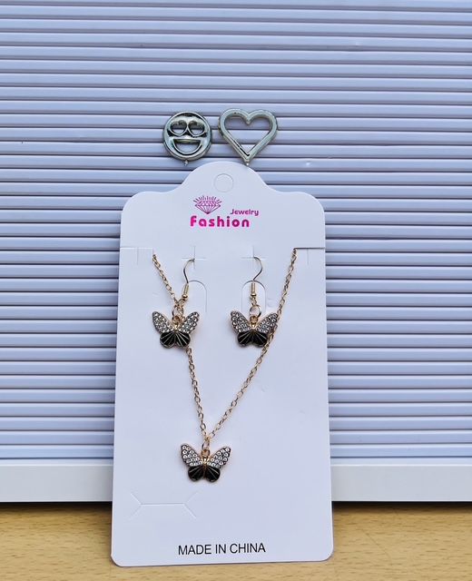 Lovely Earring and Necklace Set 2_0