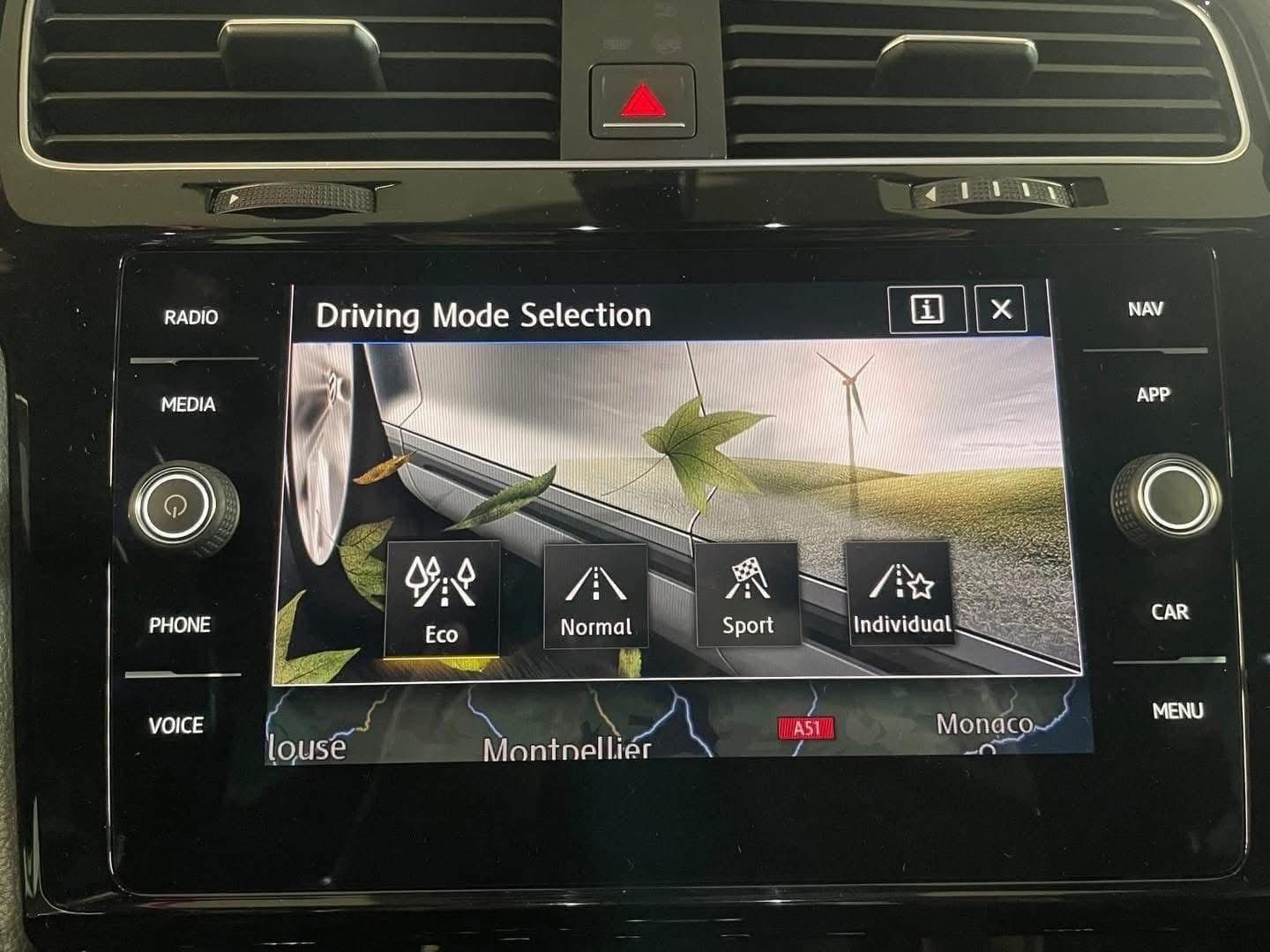 VOLKSWAGEN Golf VII GTD/2018_3