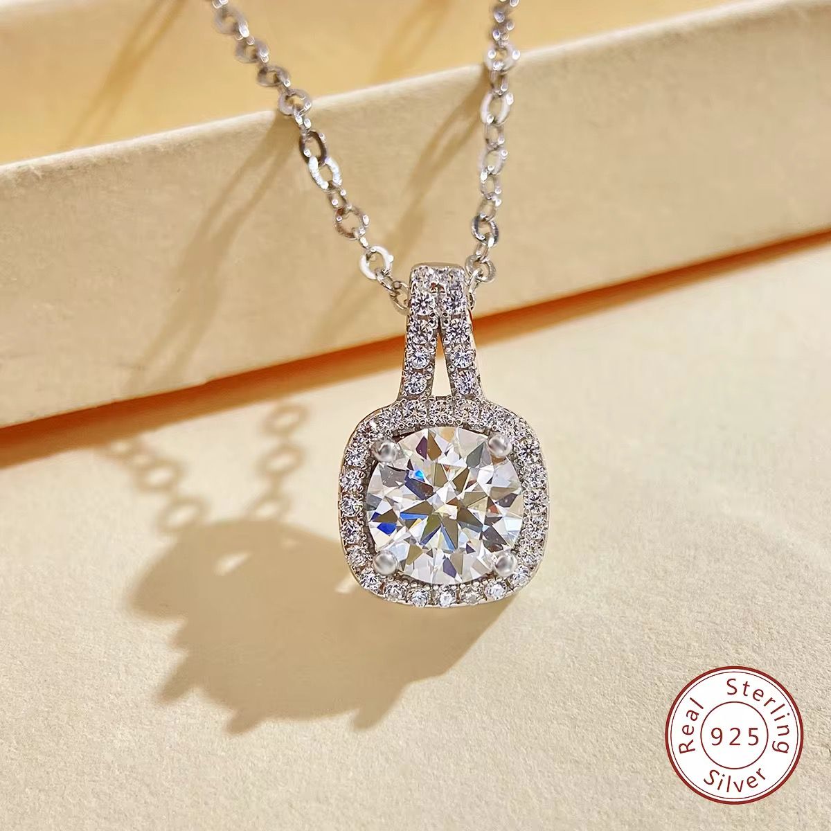 SIENNA Diamond Pendant Necklace_3