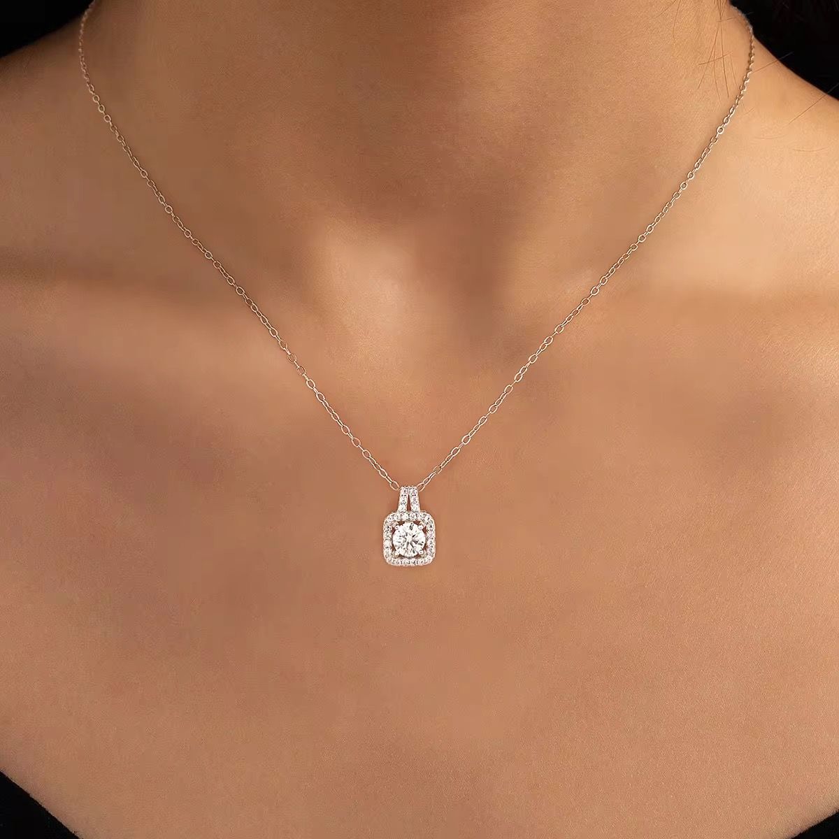 SIENNA Diamond Pendant Necklace_4