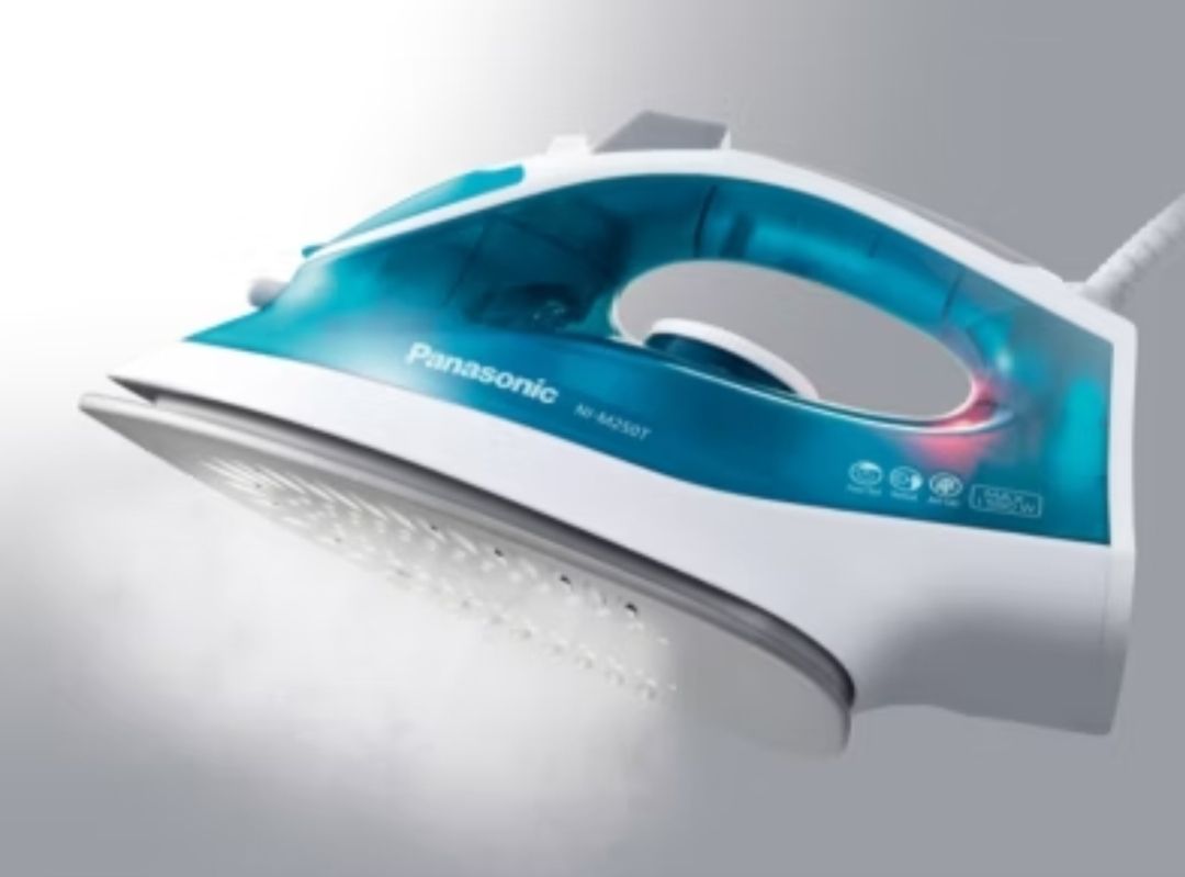 Panasonic NI-M250T Steam Iron. 1550W_2