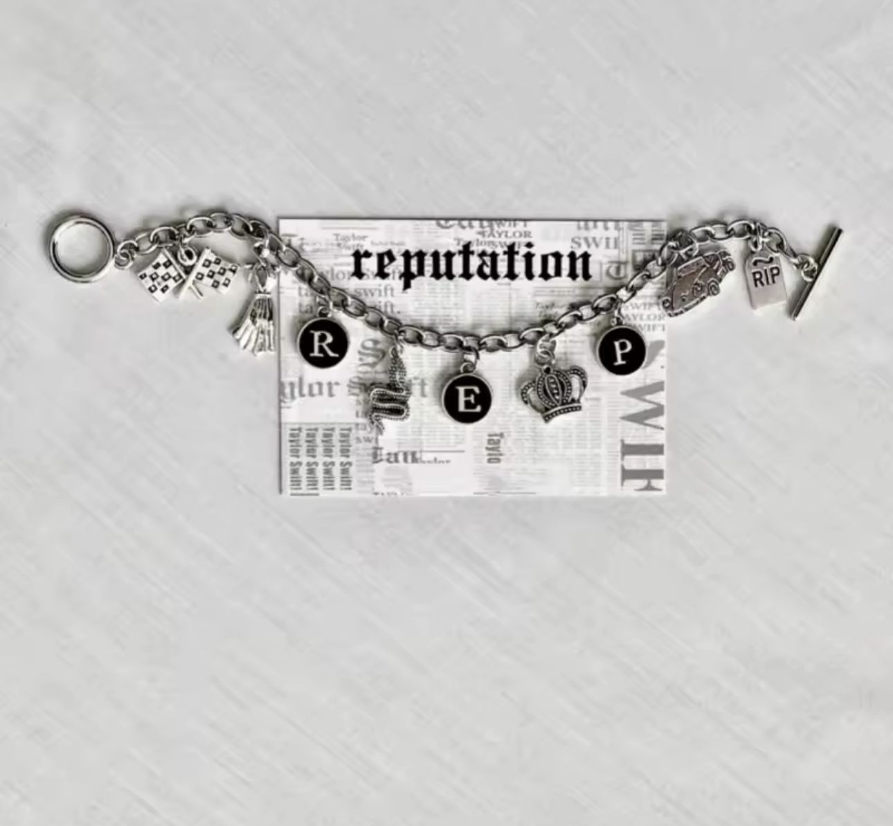 Pulsera con charm - reputation_1