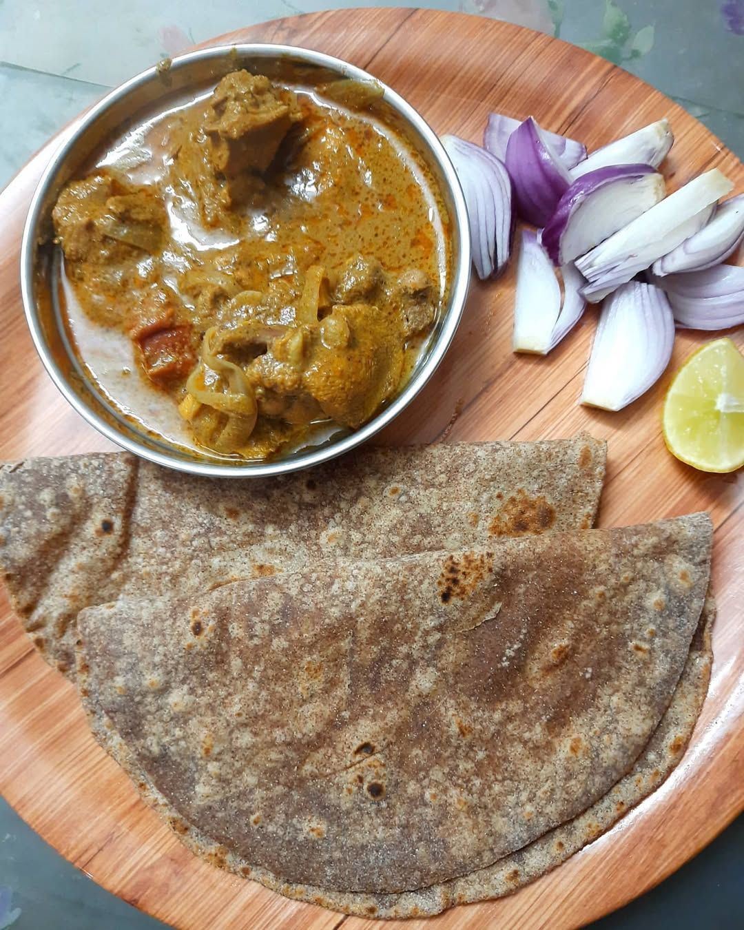 Chapati Ayam (2 Roti Chapati With Chicken Curry)_0