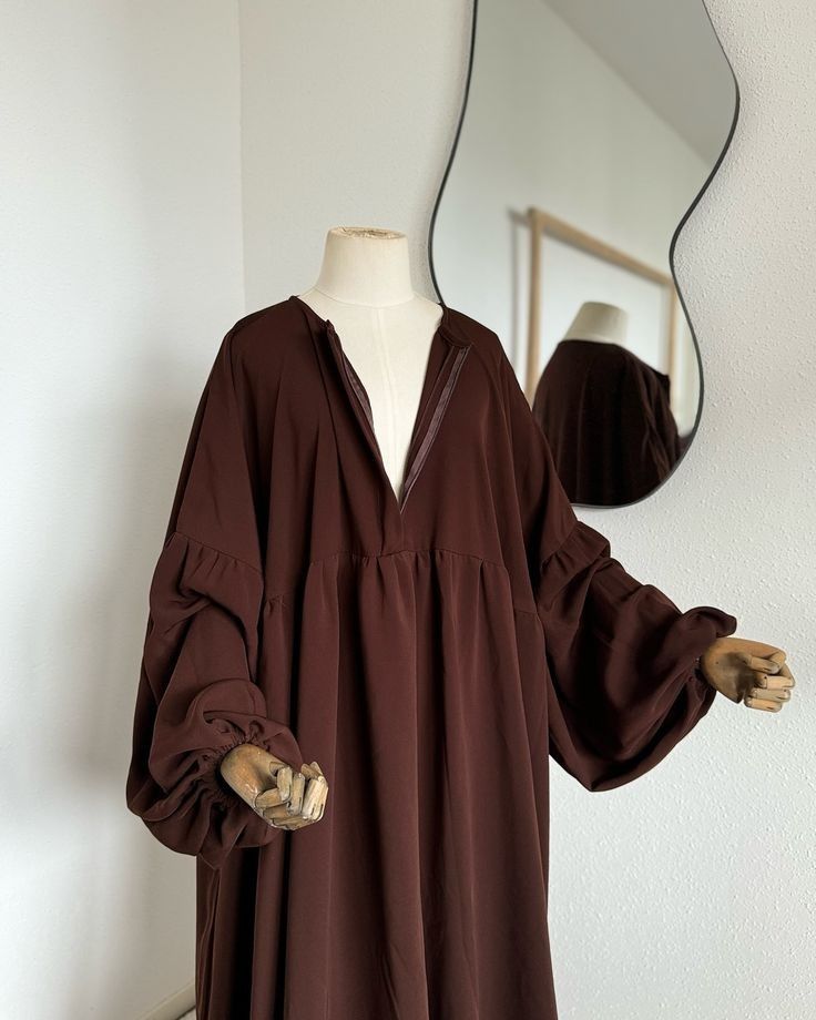 Qurra Abaya_0