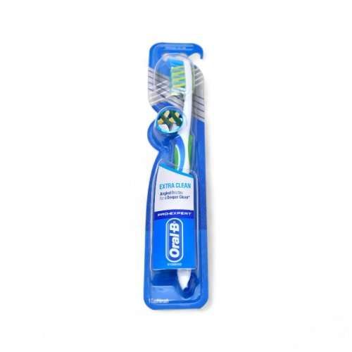 Oral-B Pro-Expert, Extra Clean, Angled Bristles for a deeper Clean_0