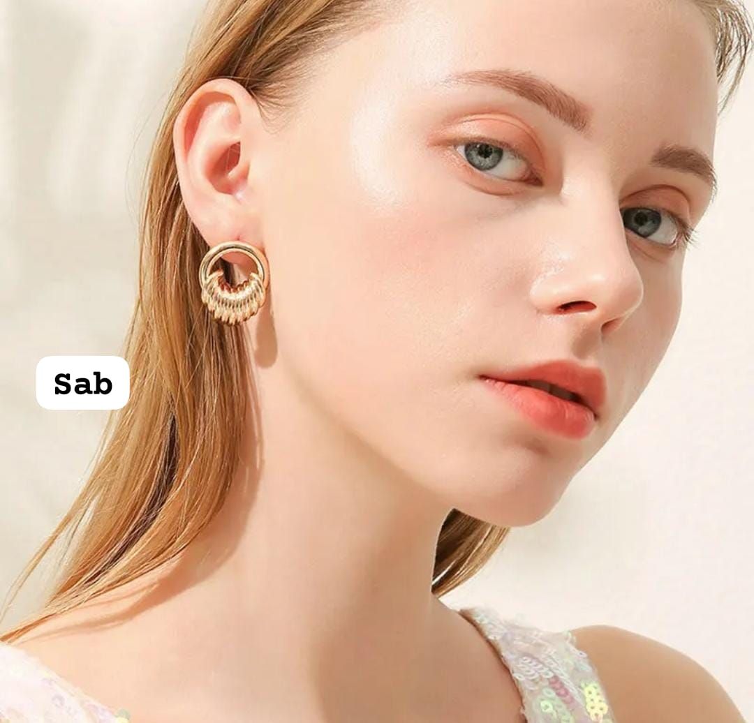 Elegant Ladies’ Earrings – Shine with Every Look _3