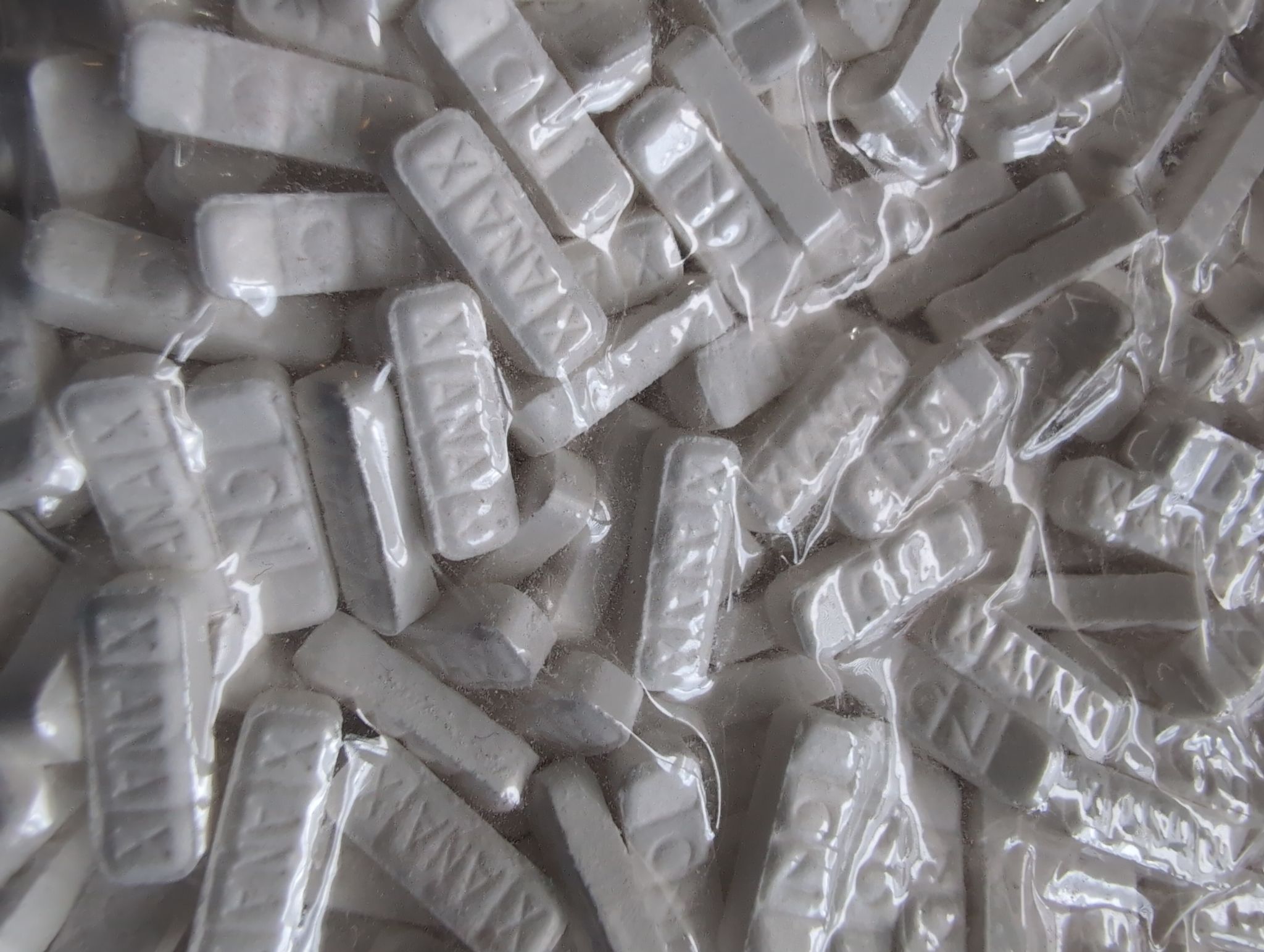 White Xan Bars _0