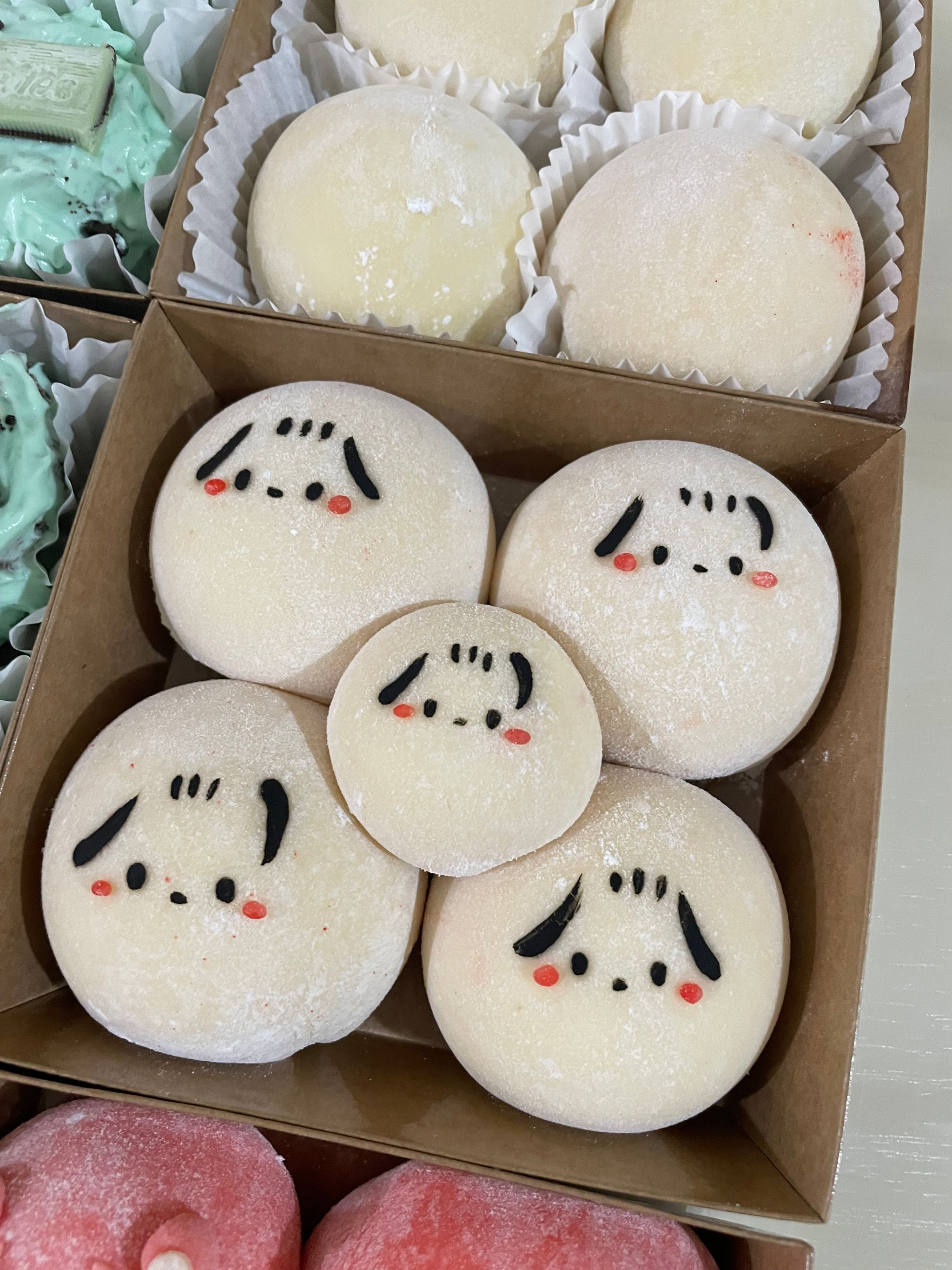 Snoopy Snow Ball Mochi 5pcs/box_0