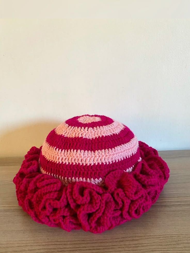 Ruffle hat _0