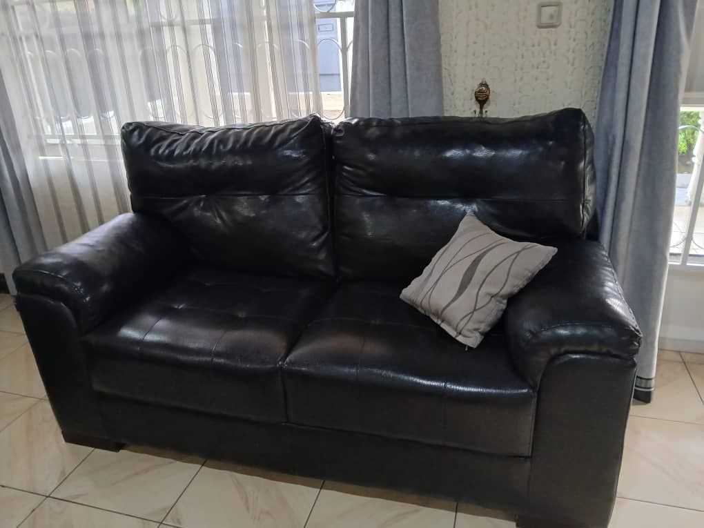 black leather sofa (FULL SET)_1