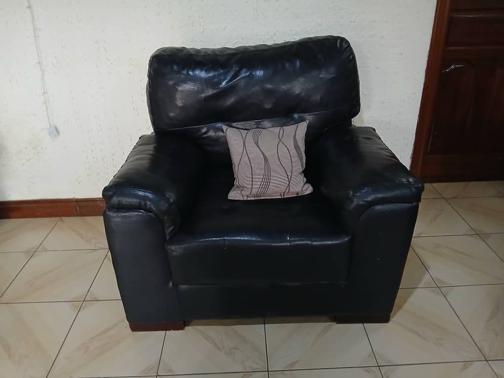 black leather sofa (FULL SET)_2