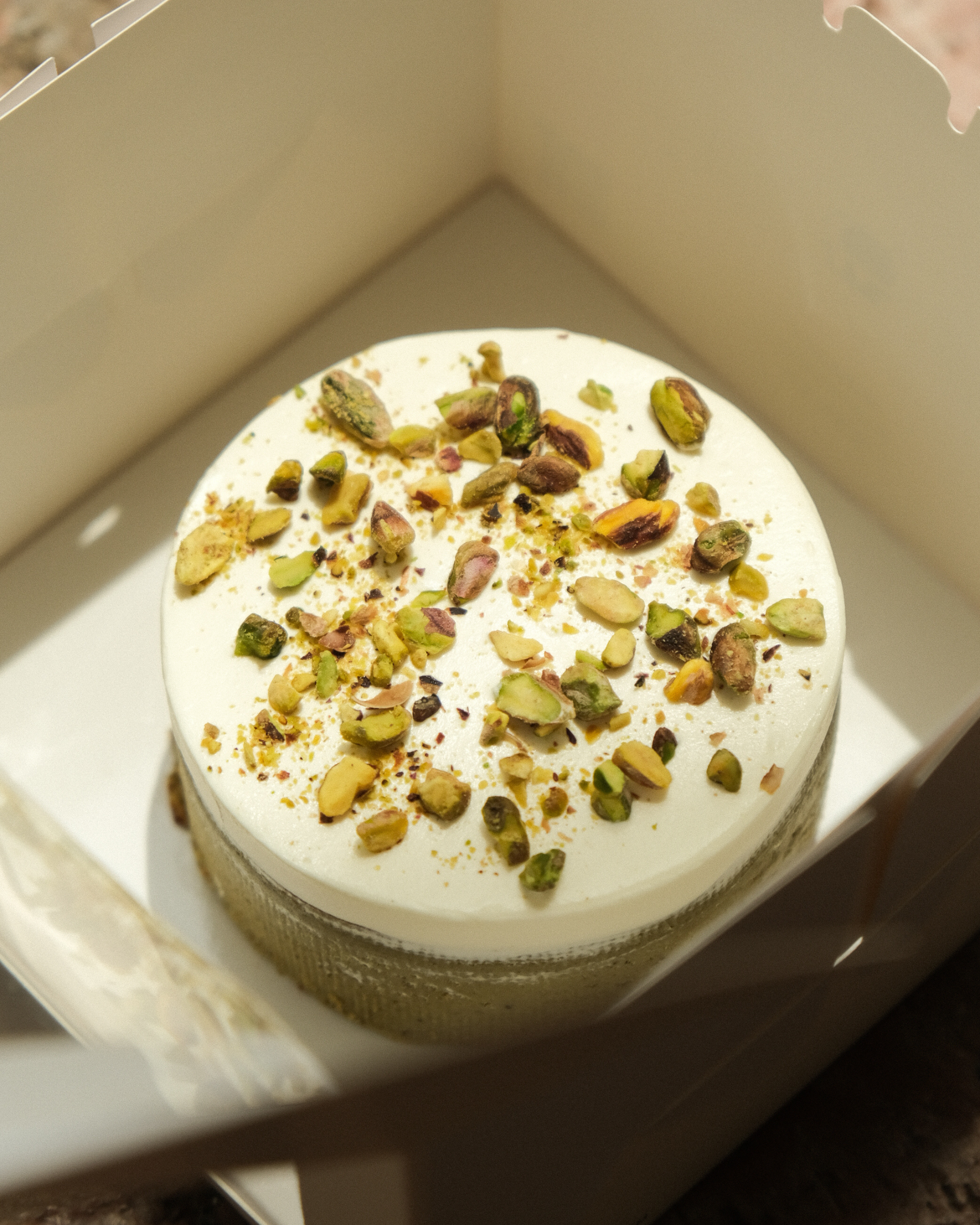 3x Rich Pistachio Basque Burnt Cheesecake 三倍开心果巴斯克_1