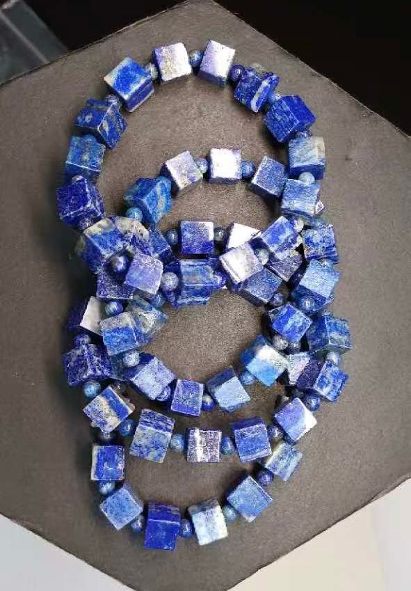 LAPIS LAZULI CUBE _1