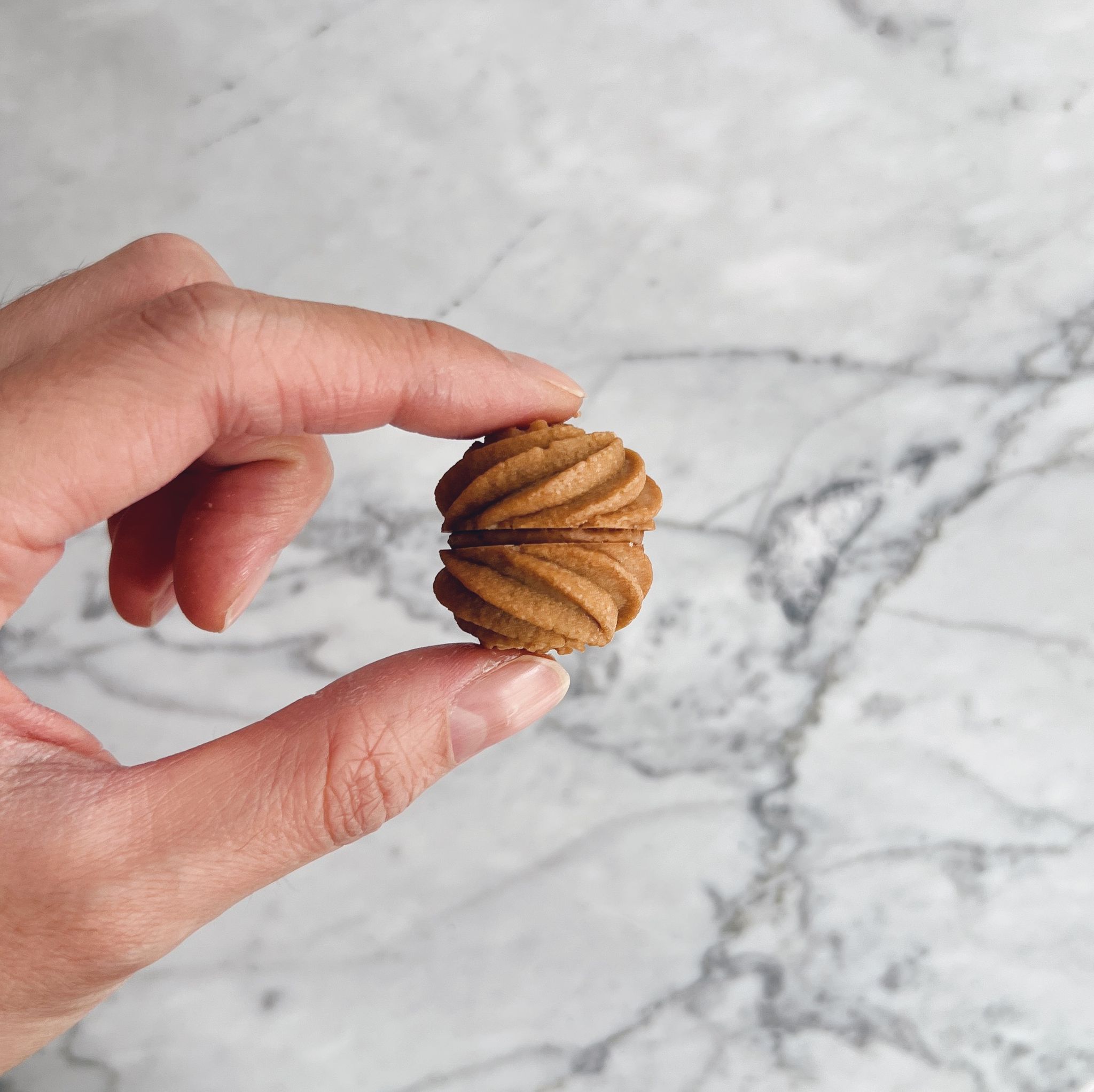 Coffee & Speculoos Viennese Whirls_0