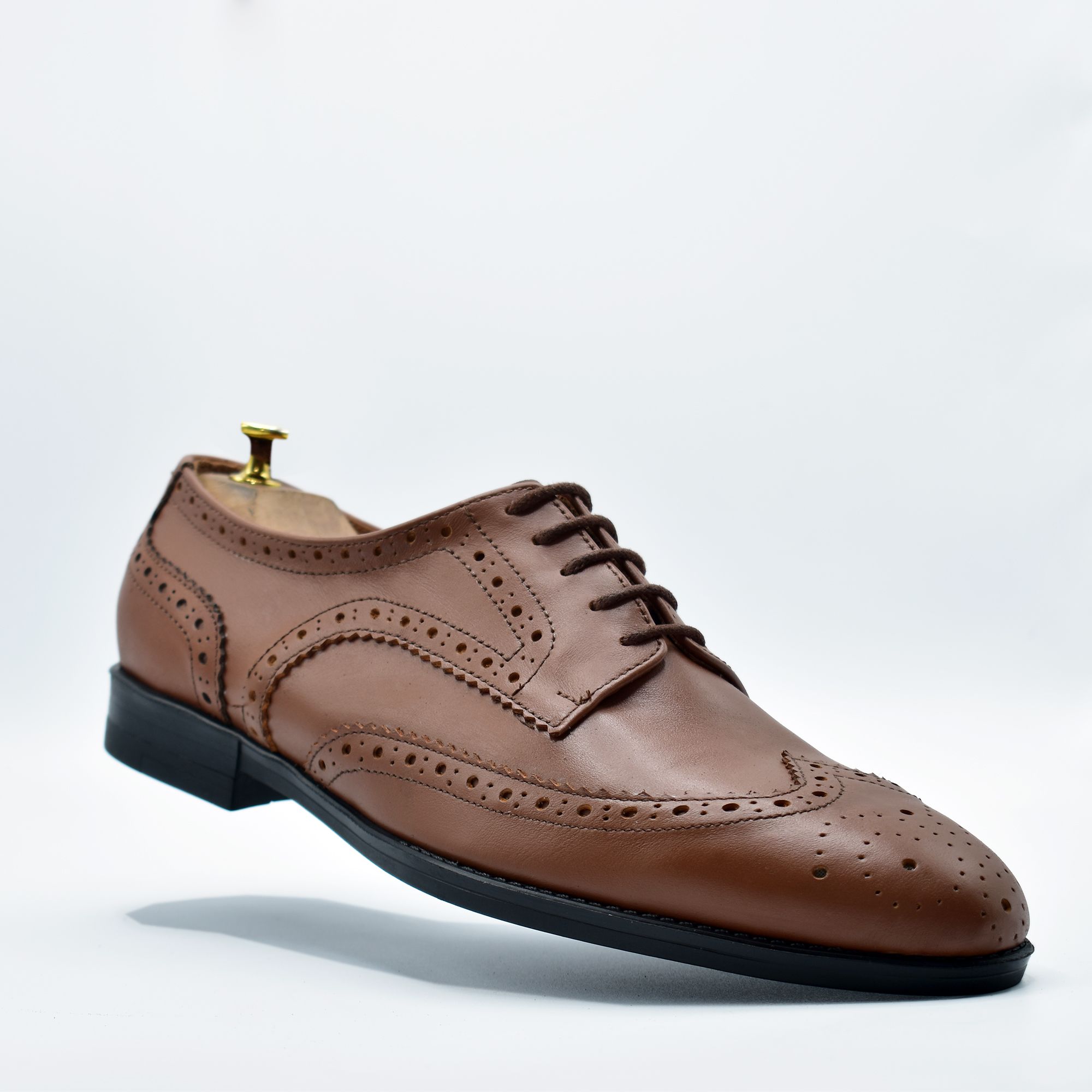 Men's Classic Brogues Shoe- Brown Leather_0