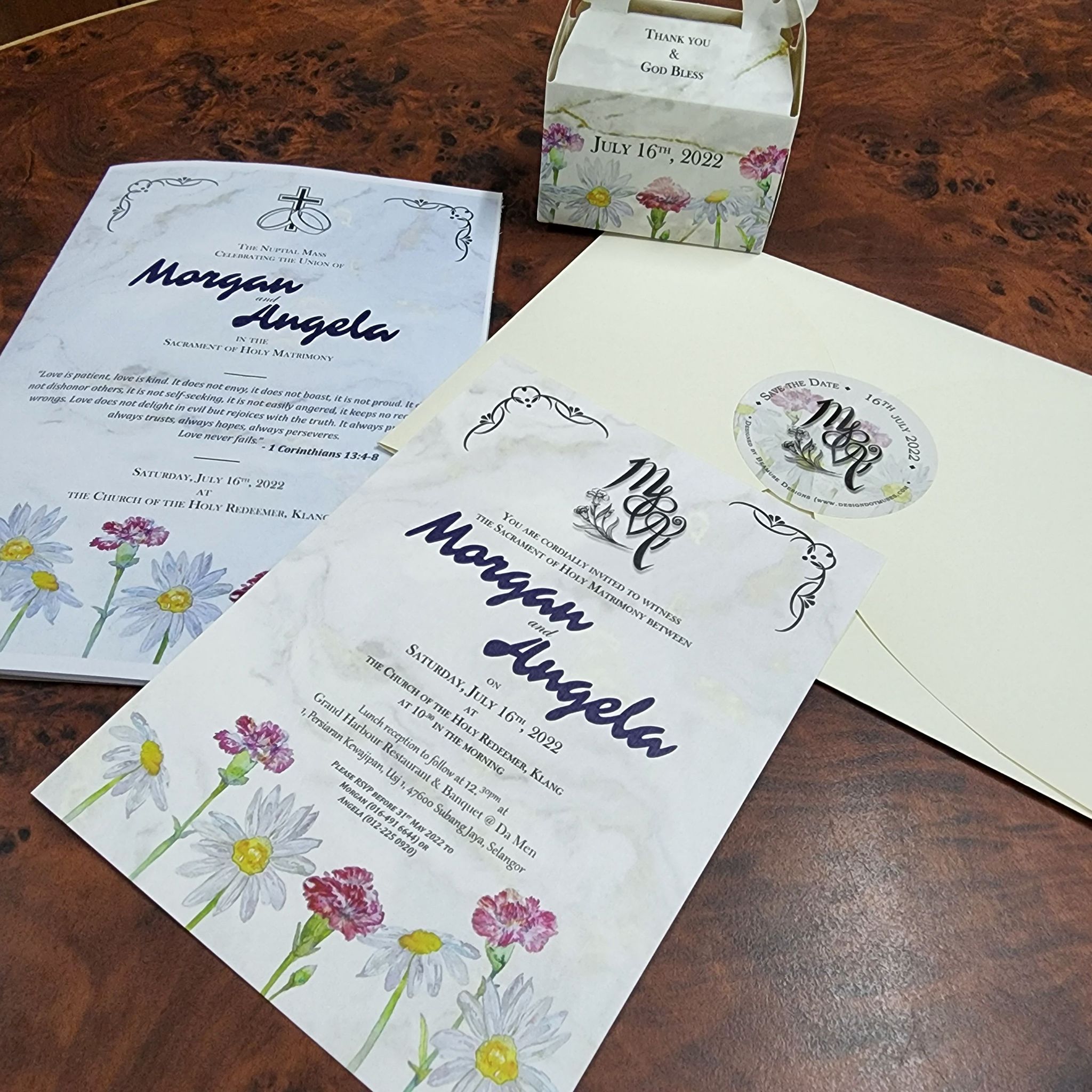 Custom Event Illustrations – Invitations, Gift Boxes & Stickers_0