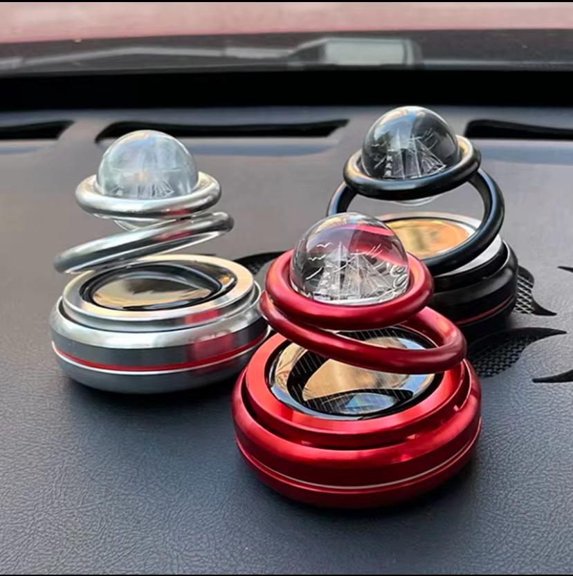 Diffuseur d'huiles essentielles solaire rotatif à double anneau pour voiture._0