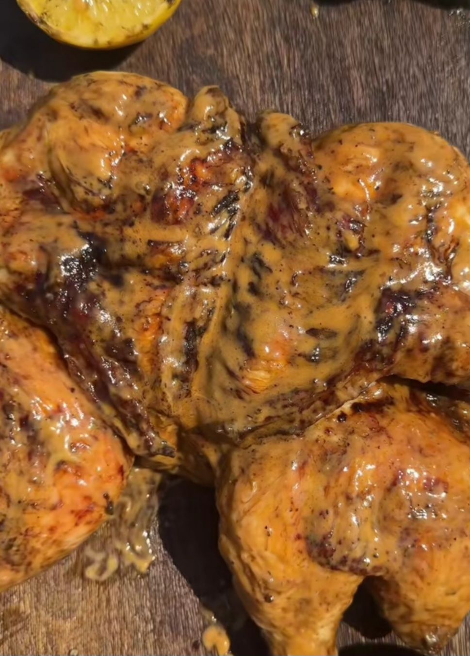 Periperi full chicken with chips_0