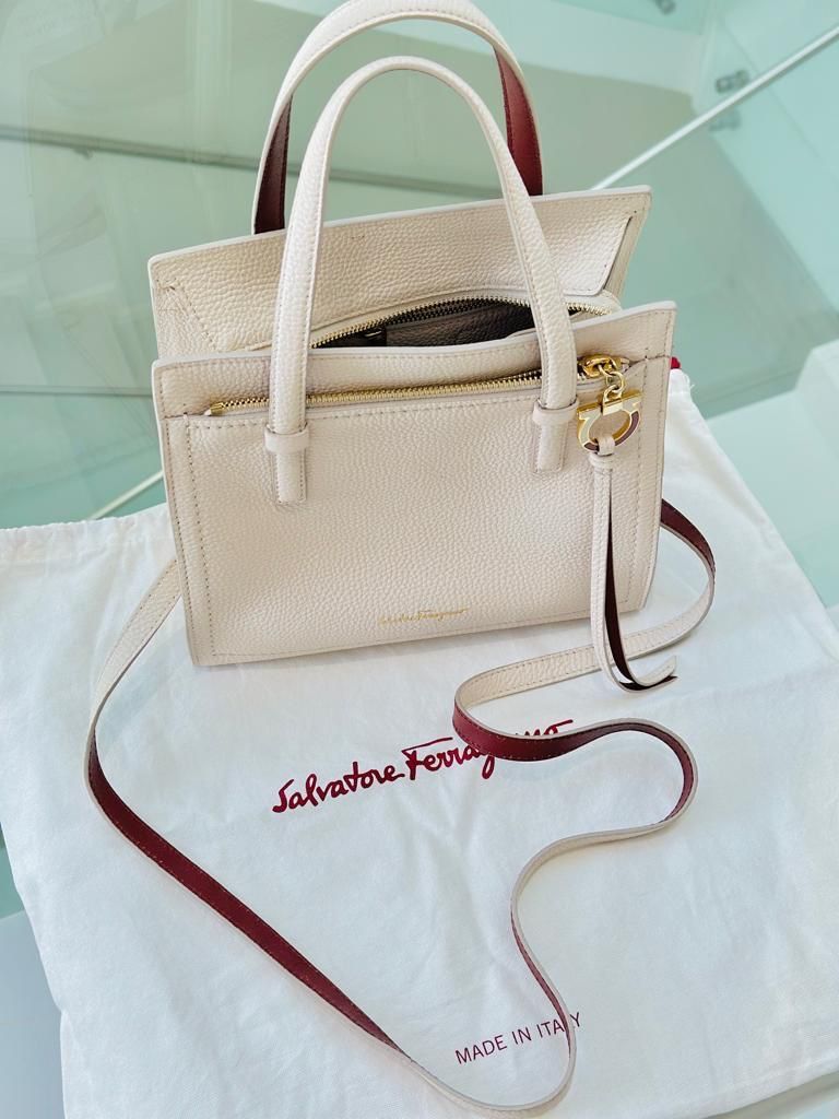 Bolsa Salvatore ferragamo executiva _2