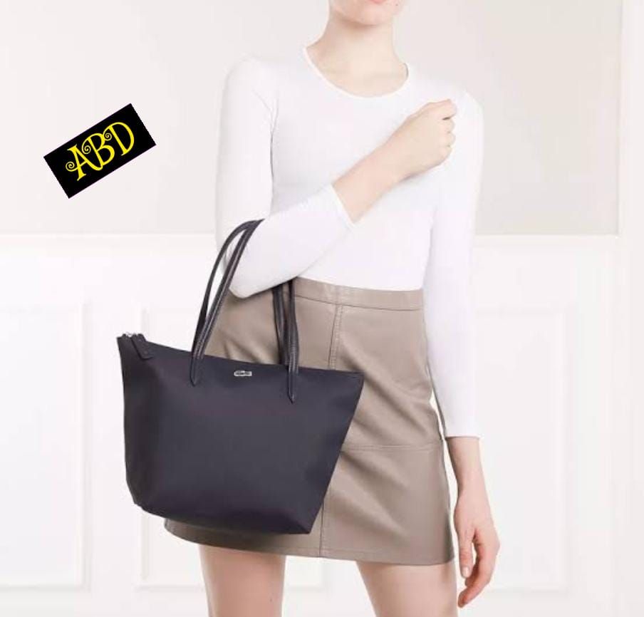 Lacoste Ladies Shopping Bag – Effortless Elegance 🛍️✨_3