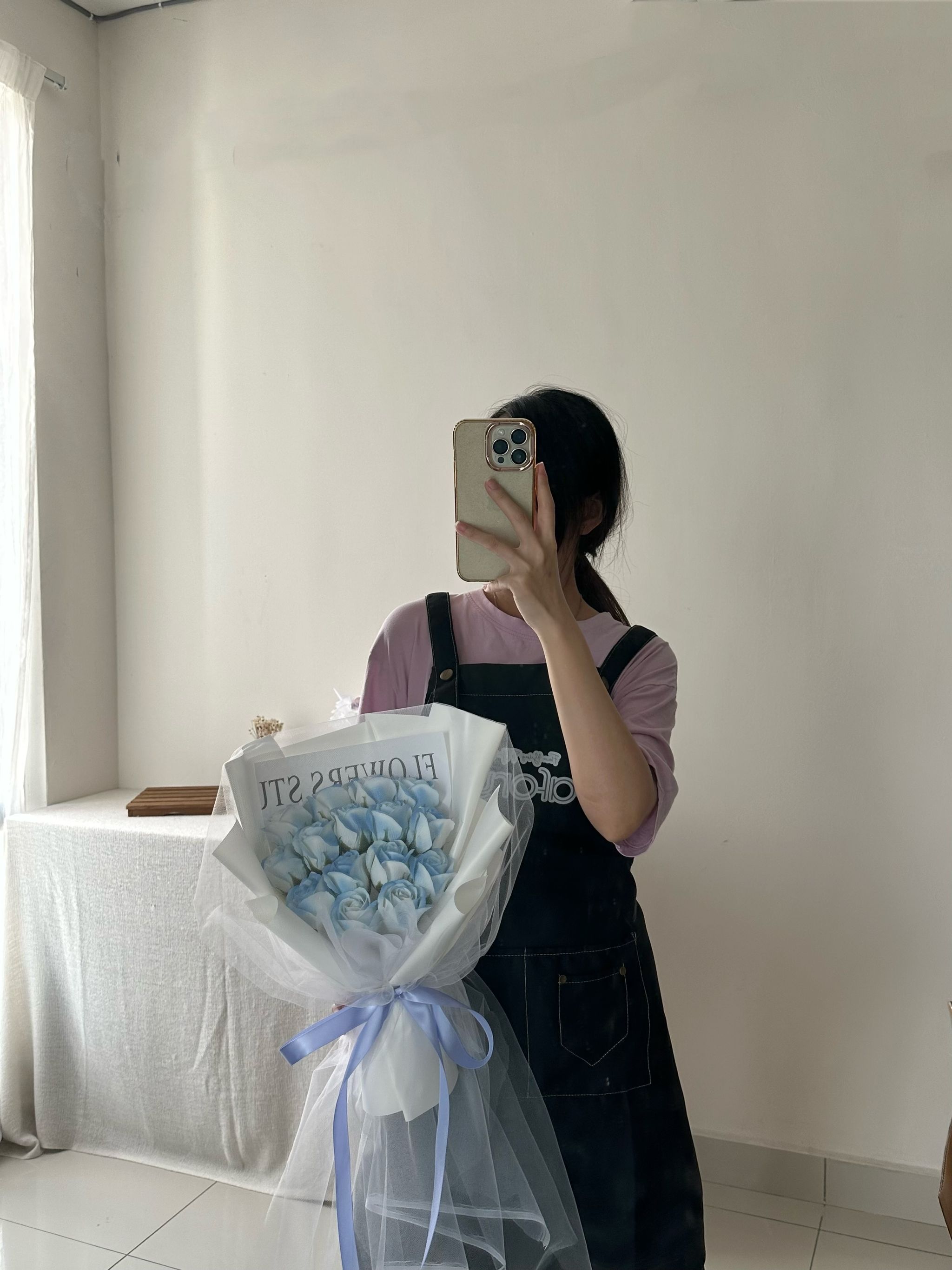 15 Stalk Soap Rose Gauze Bouquet_1