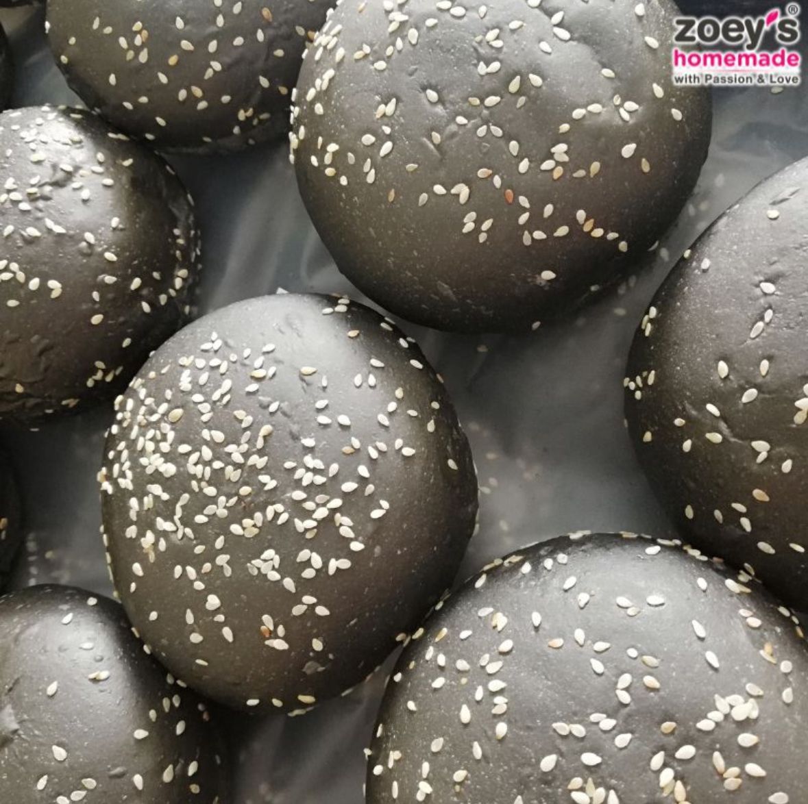 Zoey Charcoal Burger Bun (4pcs)_0