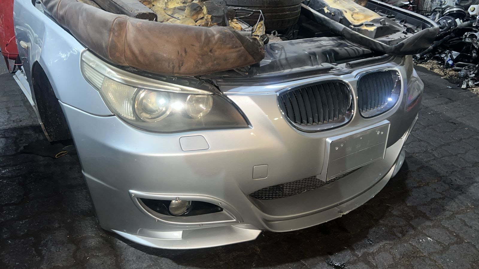 BMW e60  Msport bumper _0