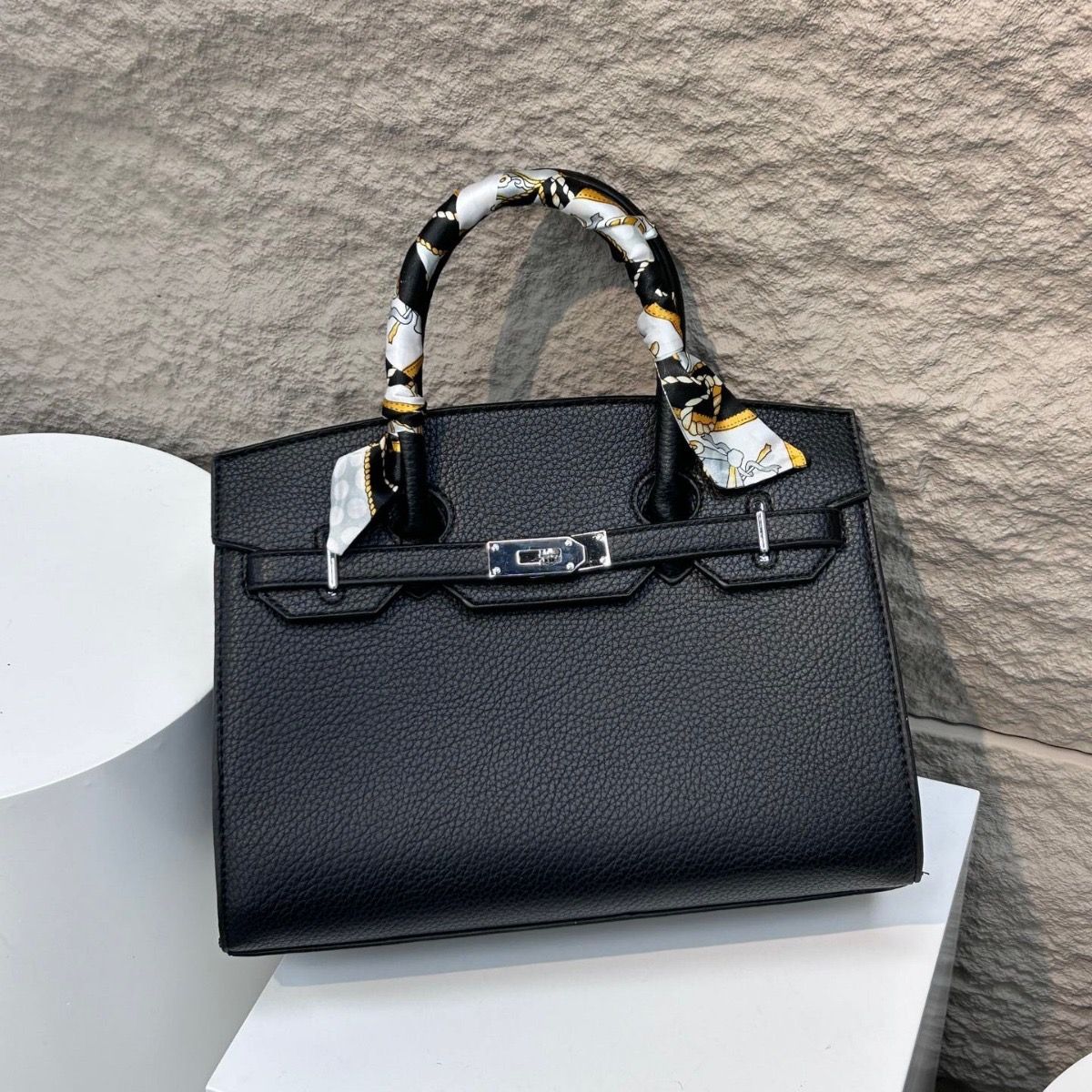 Classic bag 25000 usafiri tu_3