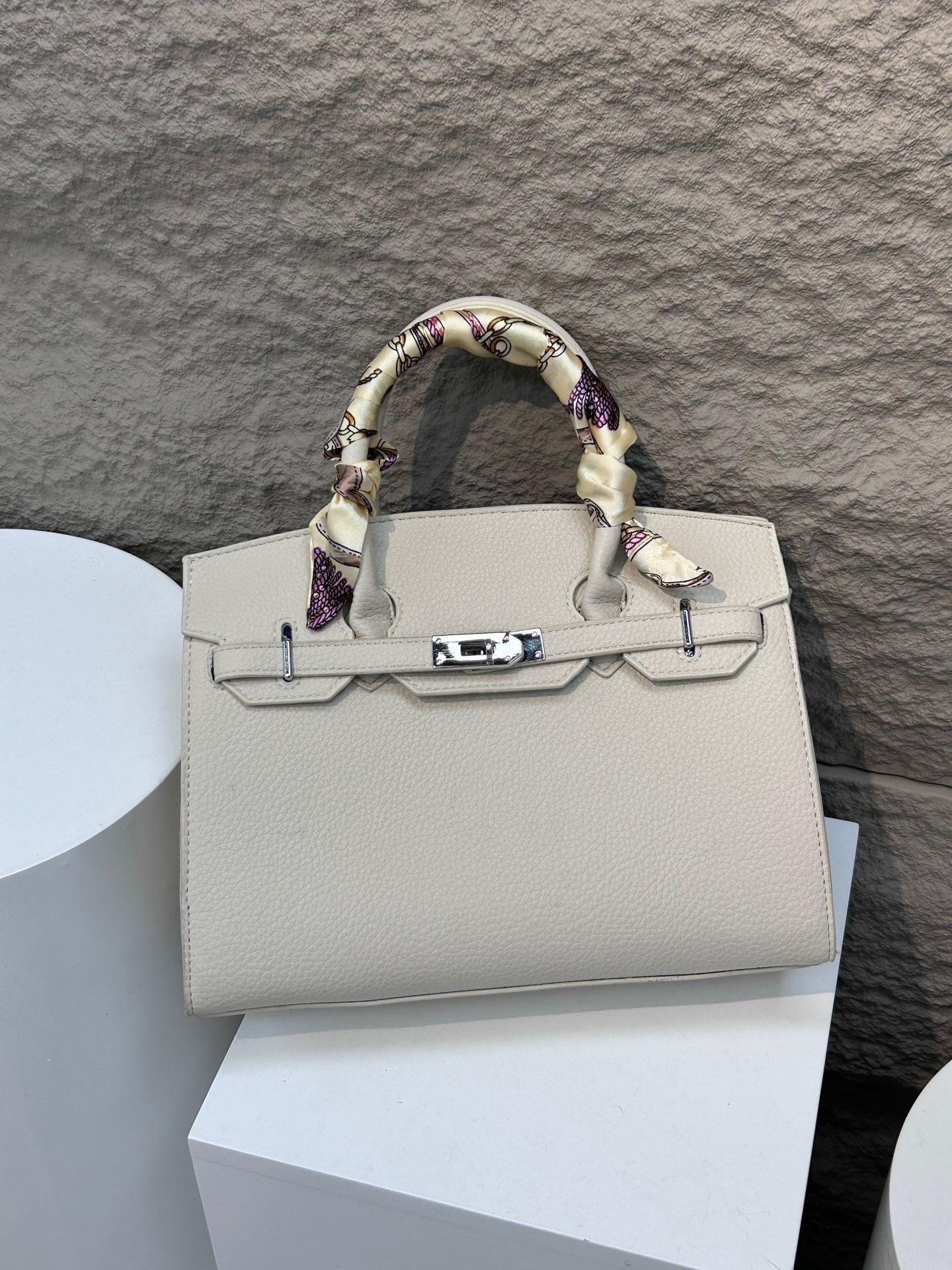 Classic bag 25000 usafiri tu_6