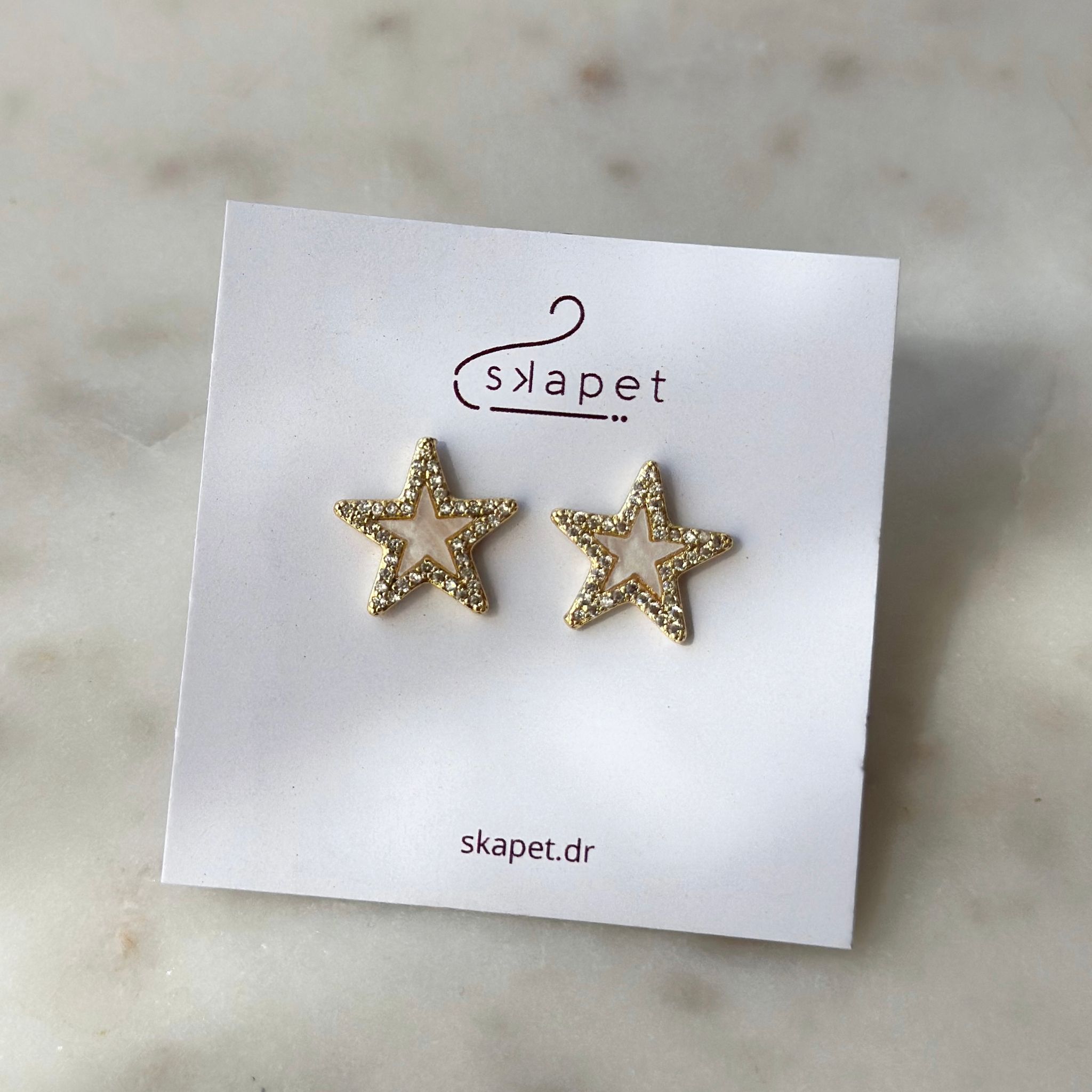 Shiny Gold Star Earring_1