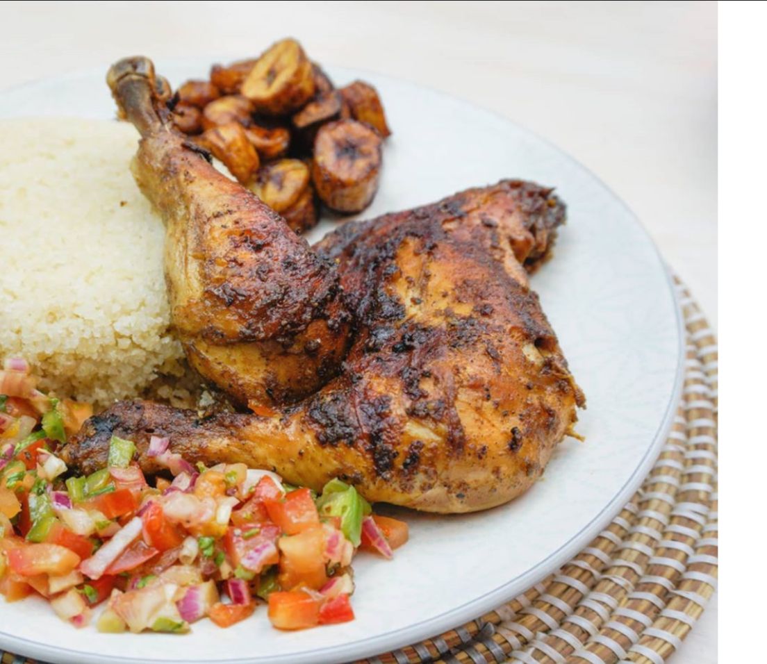 Demi Poulet braisé atieke _0