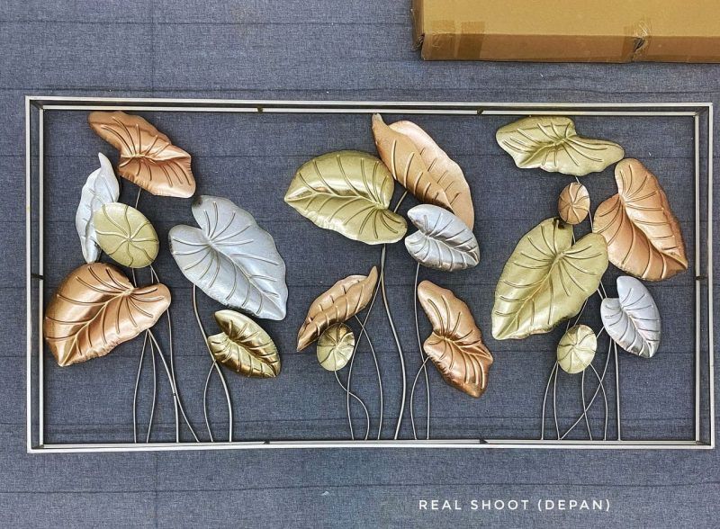IRON WALL DECORATION A2020_1