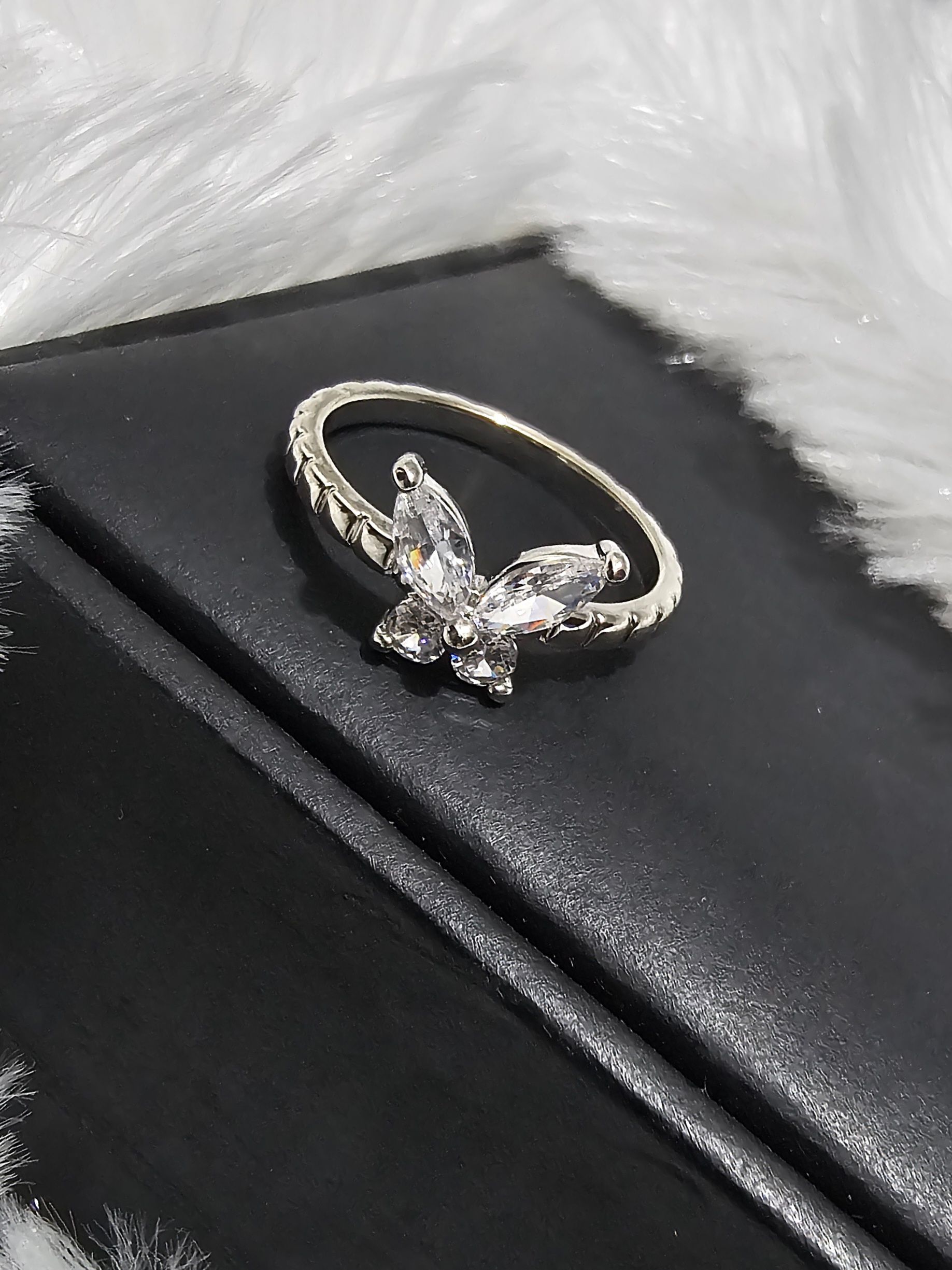 SS AD White Stone Rings _0