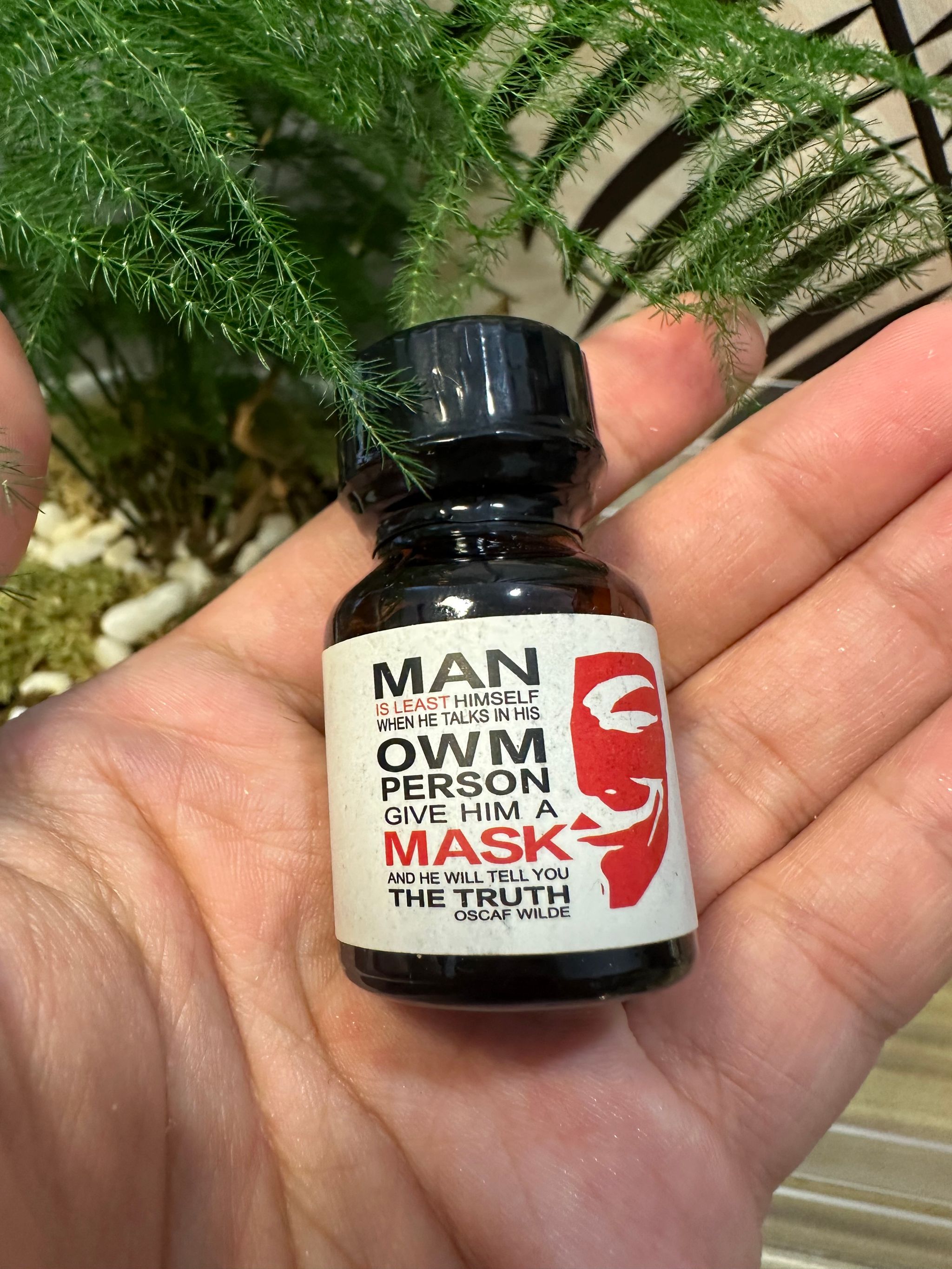 Man Own (White)_0