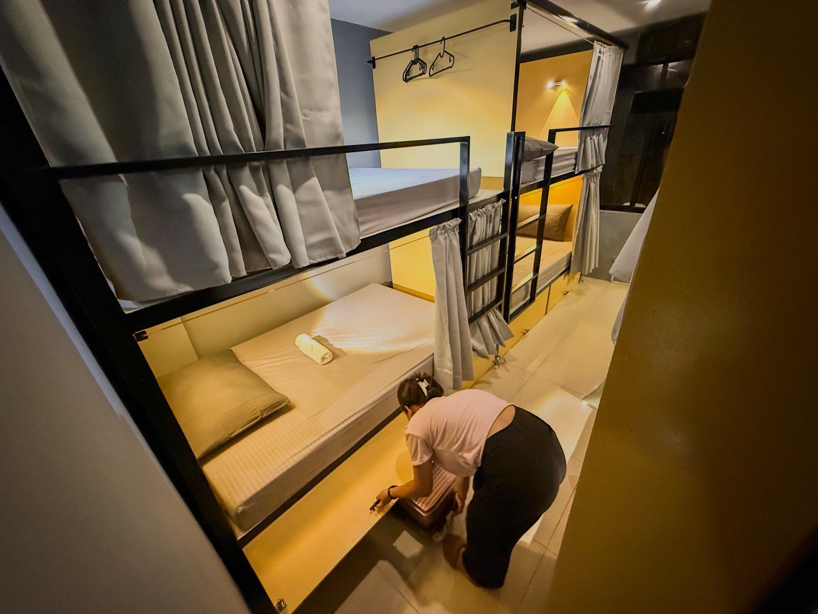 Double Bed |  All Genders | 1 pax 👤_2