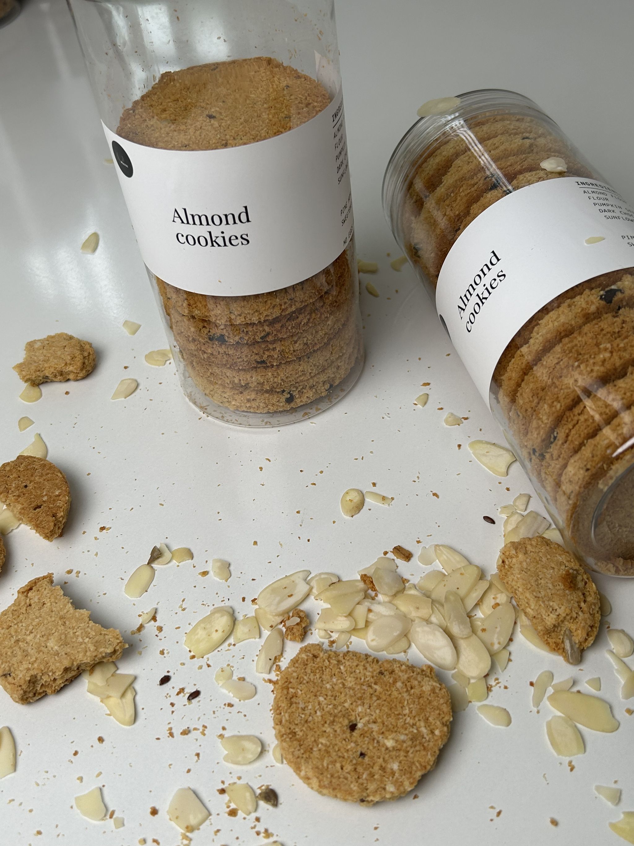 Almond Cookies (18 Pieces) _8
