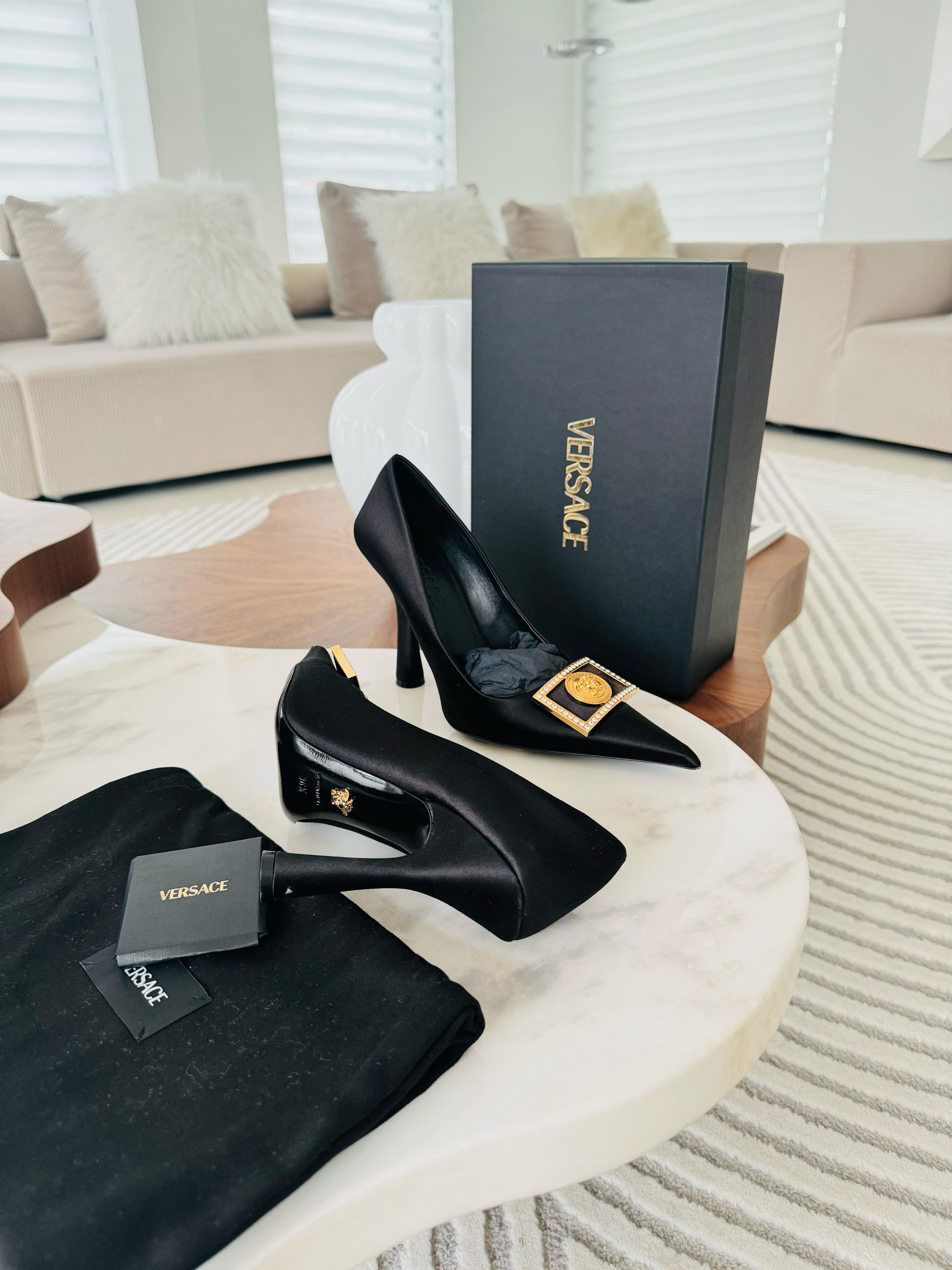 Versace lá medusa limited edition heels _5