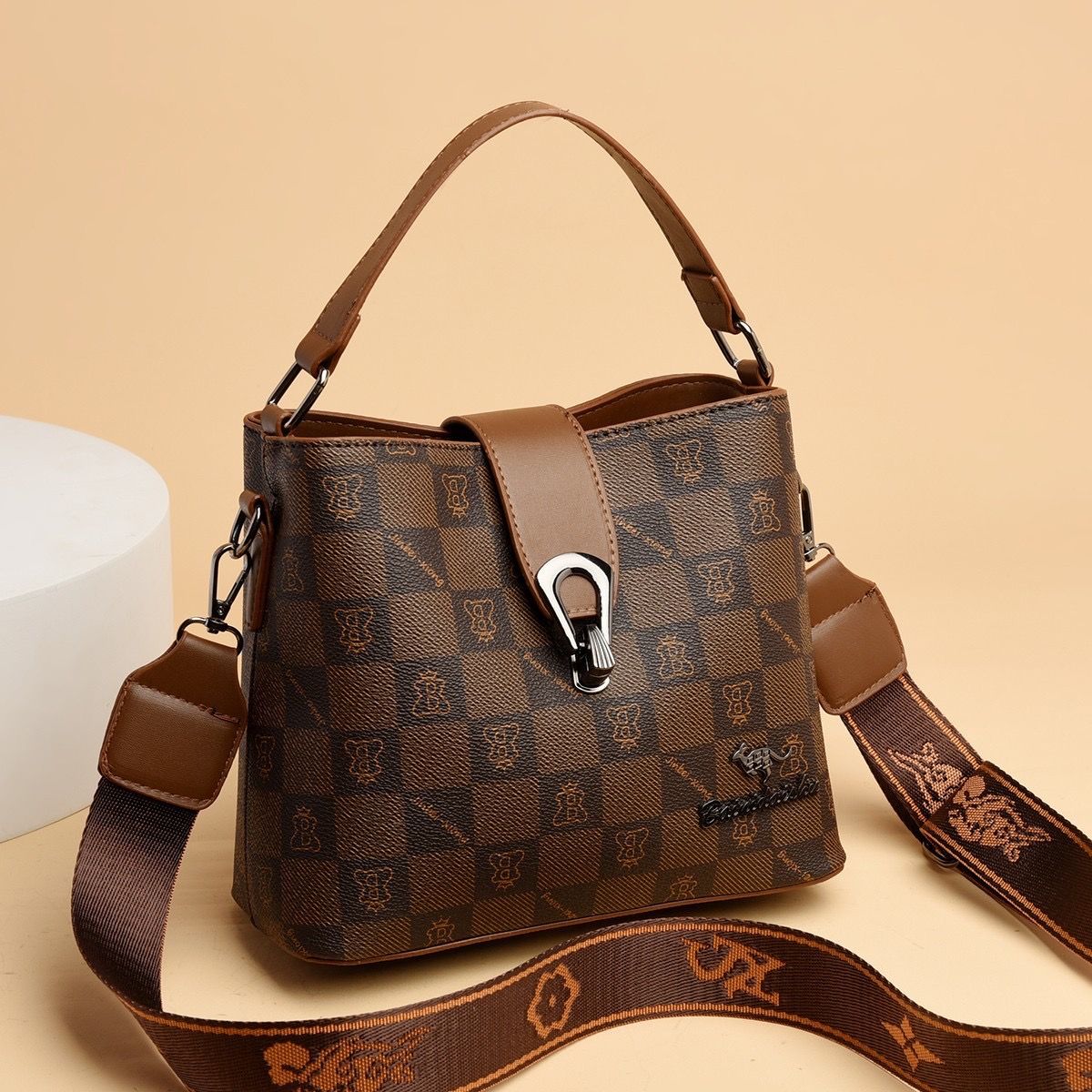 Lady bag 12500 usafiri tu_1