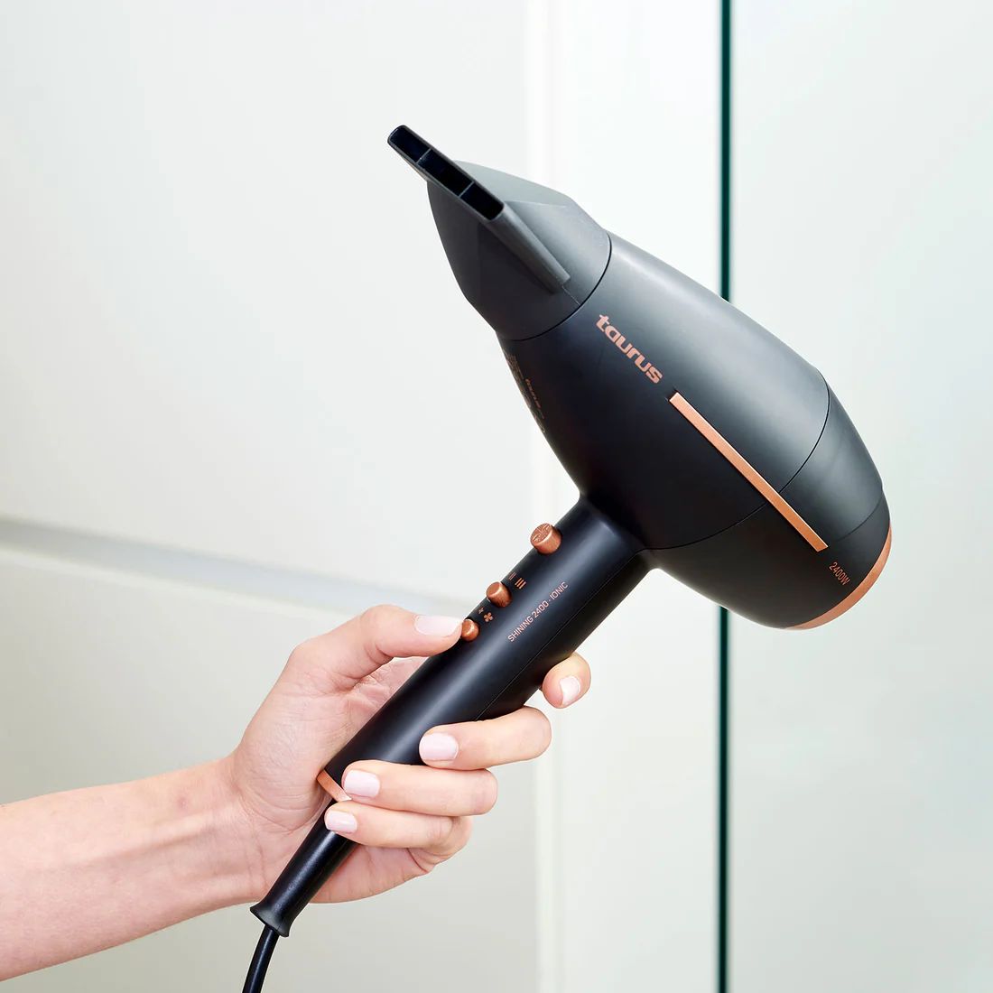 HAIR DRYER - TAURUS- SHINING 2400 IONIC_5