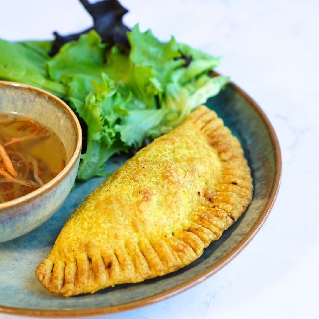Vietnamese Pastei/ Bánh Gối (1pc)_0