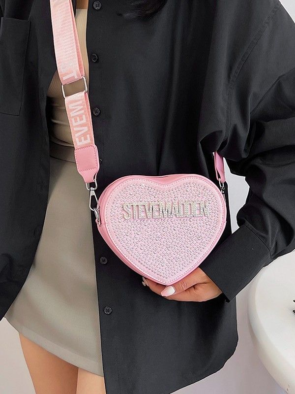 Steve Madden Heart-Shaped Crossbody Bag – Chic & Playful Accessory 💖👜_6