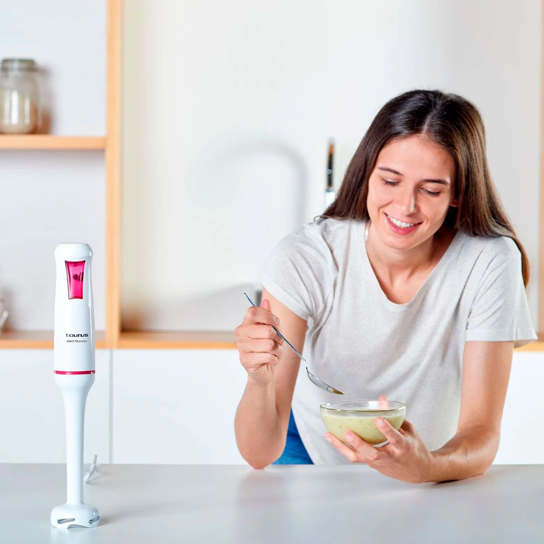 HAND BLENDER -TAURUS- ROBOT 750 EASY_0