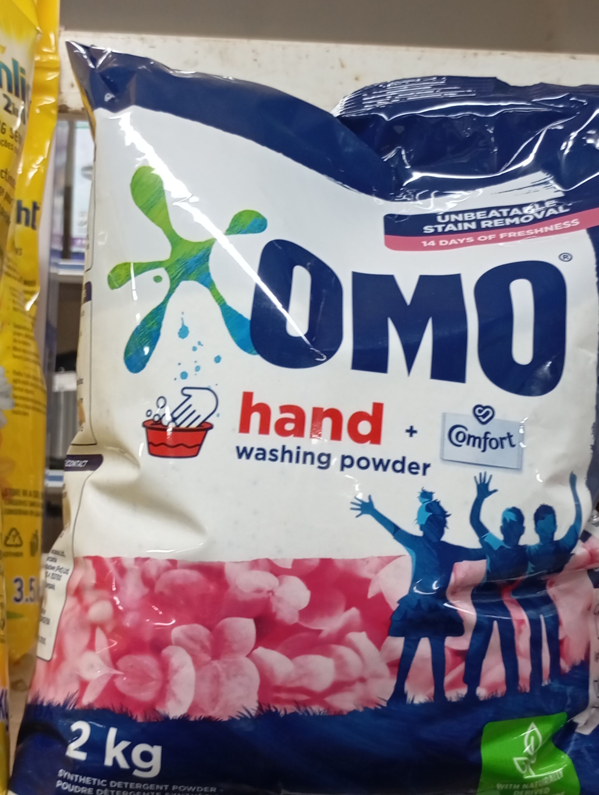 OMO WASHING POWDER SACHET 3.5KG_0