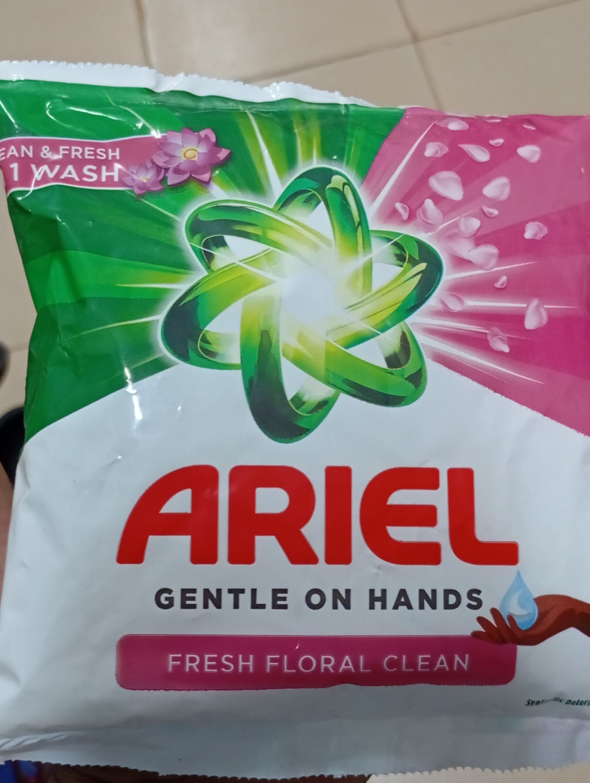 ARIEL WASHING POWDER SACHET 200GM_0
