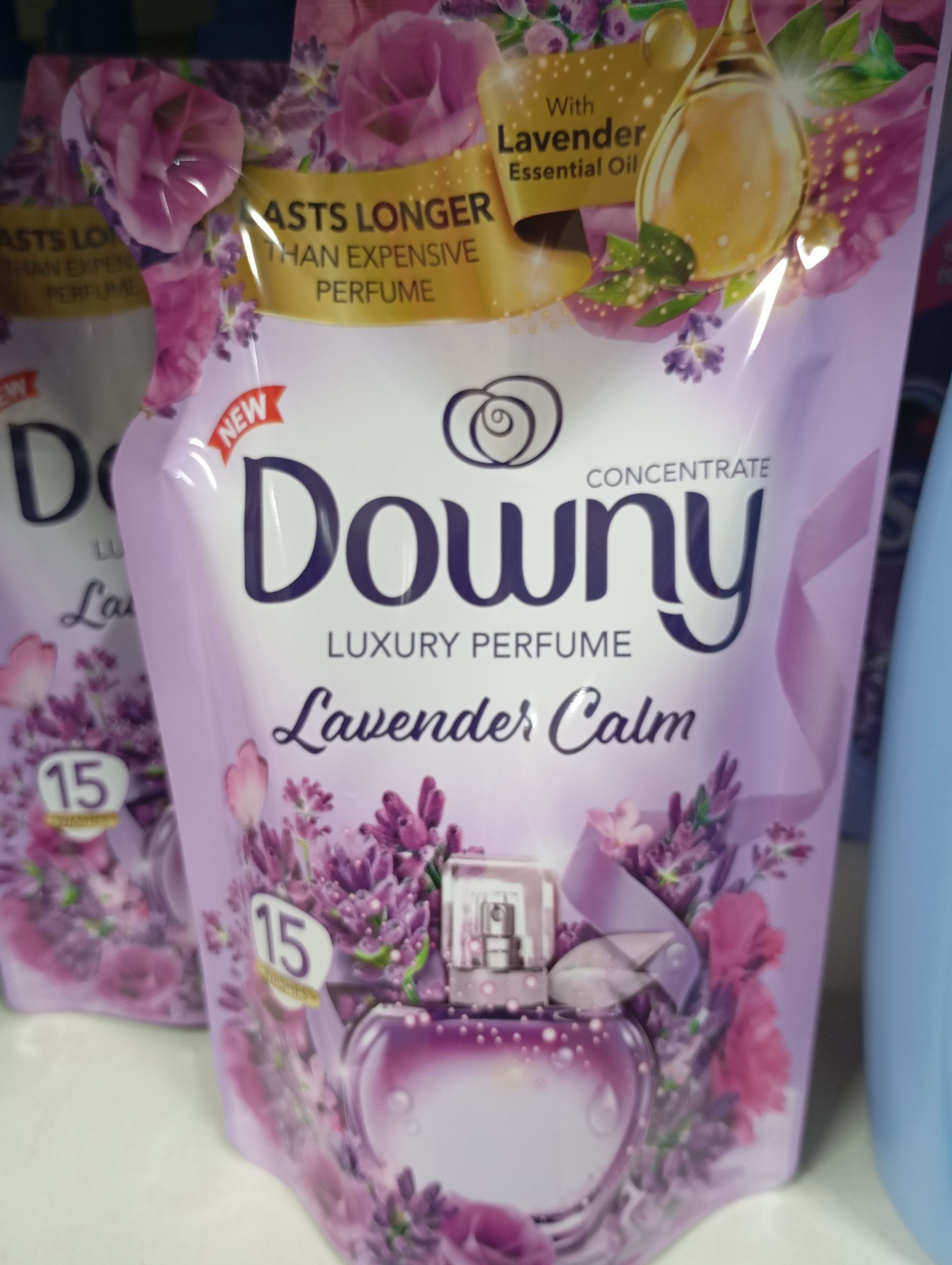 DOWNY FABRIC FRESHENER 300ML_0