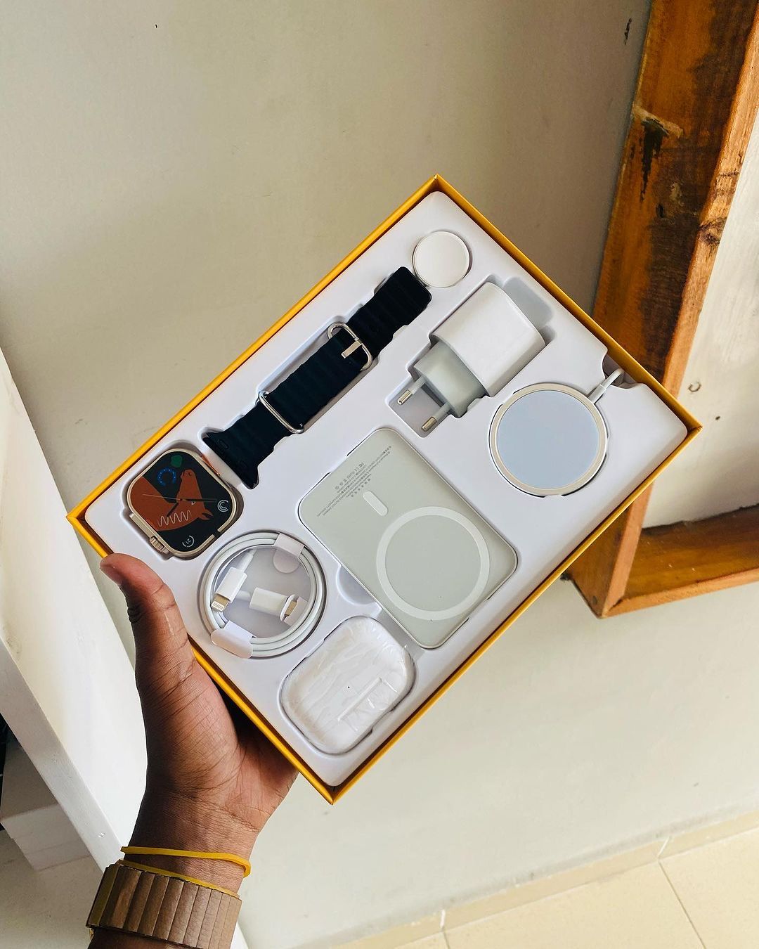 Smart watch & power bank and AirPod Pro _1