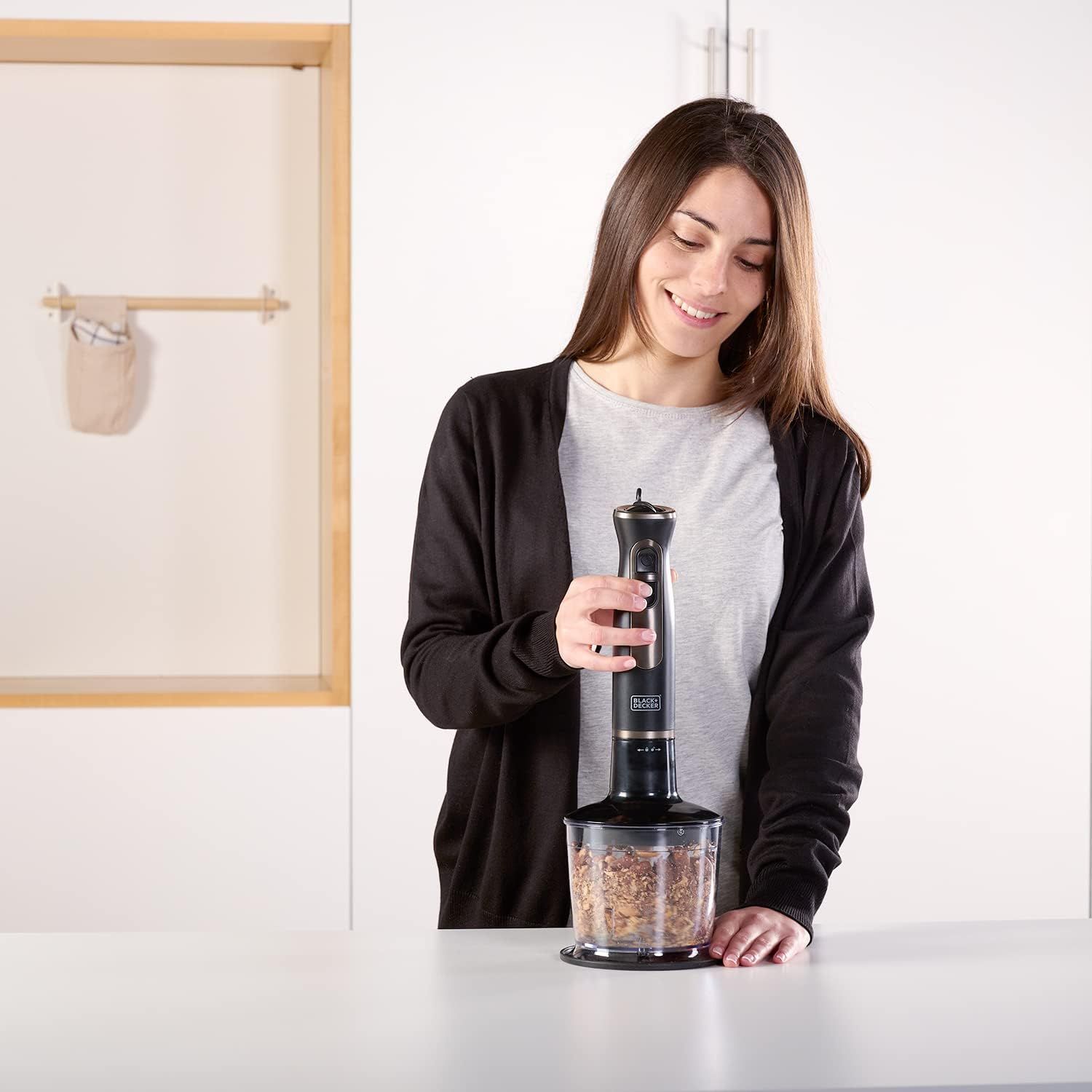 HAND BLENDER- BLACK & DECKER- BXHBA800E_6