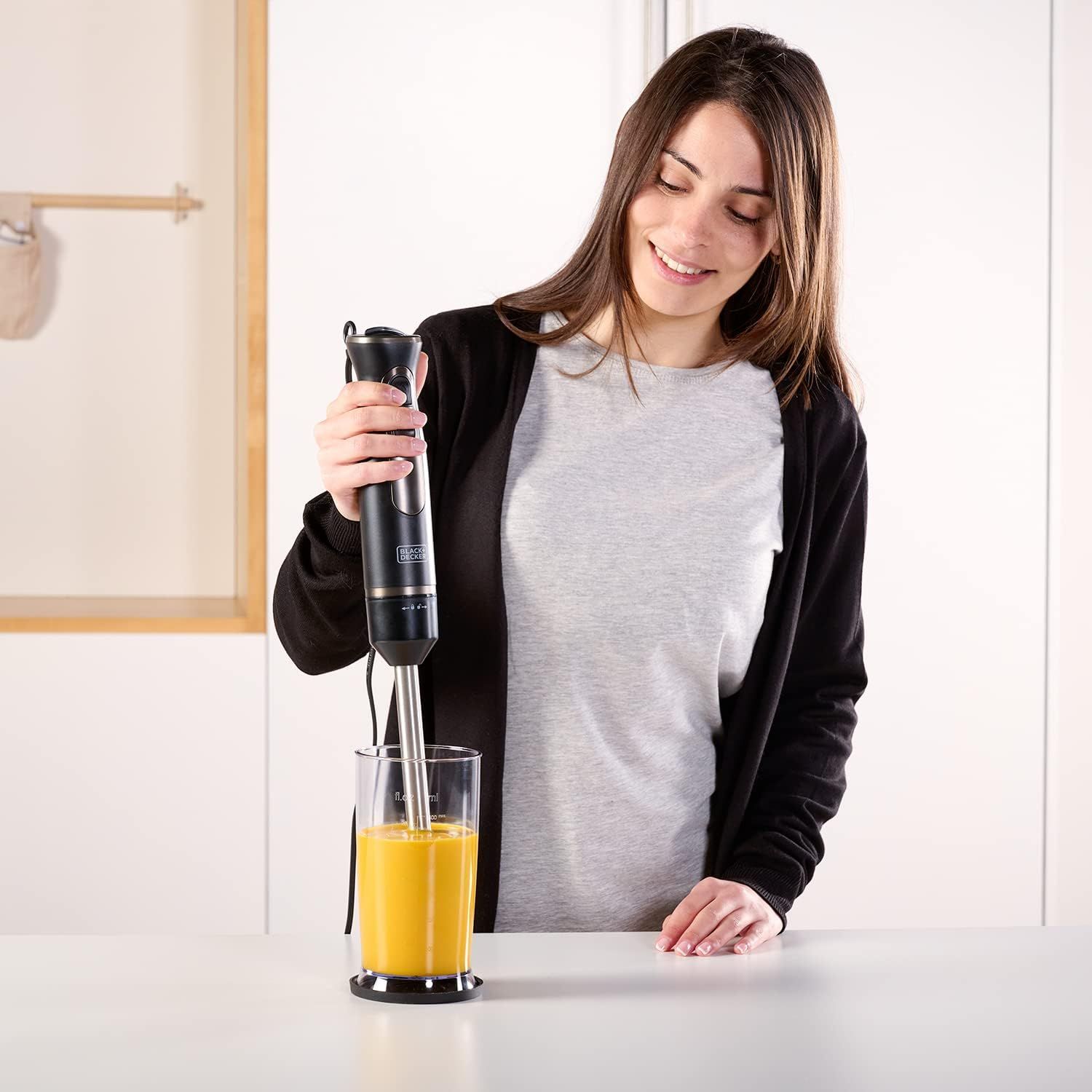 HAND BLENDER- BLACK & DECKER- BXHBA800E_4