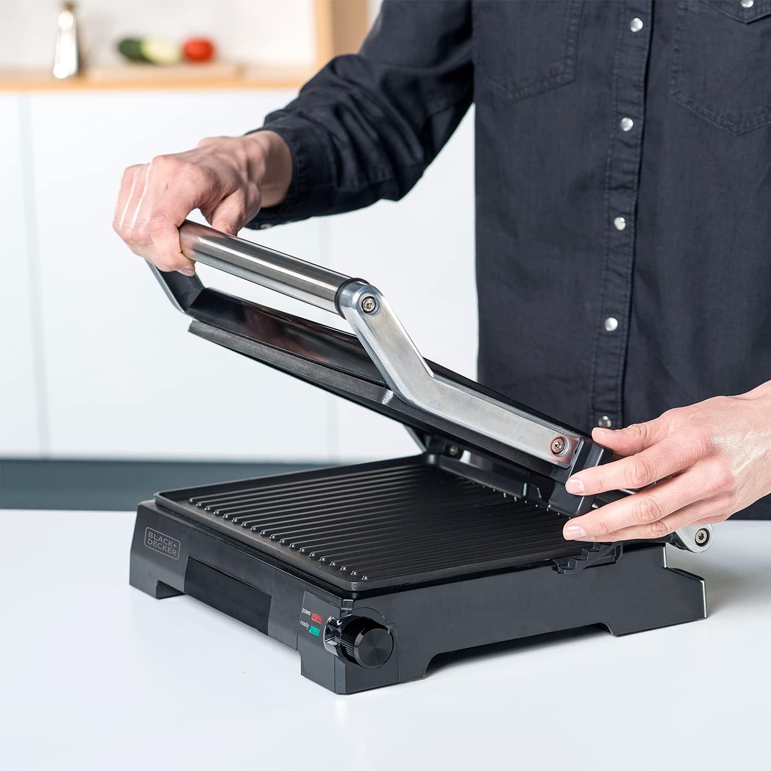GRILL- BLACK & DECKER- BXGR2200E_0